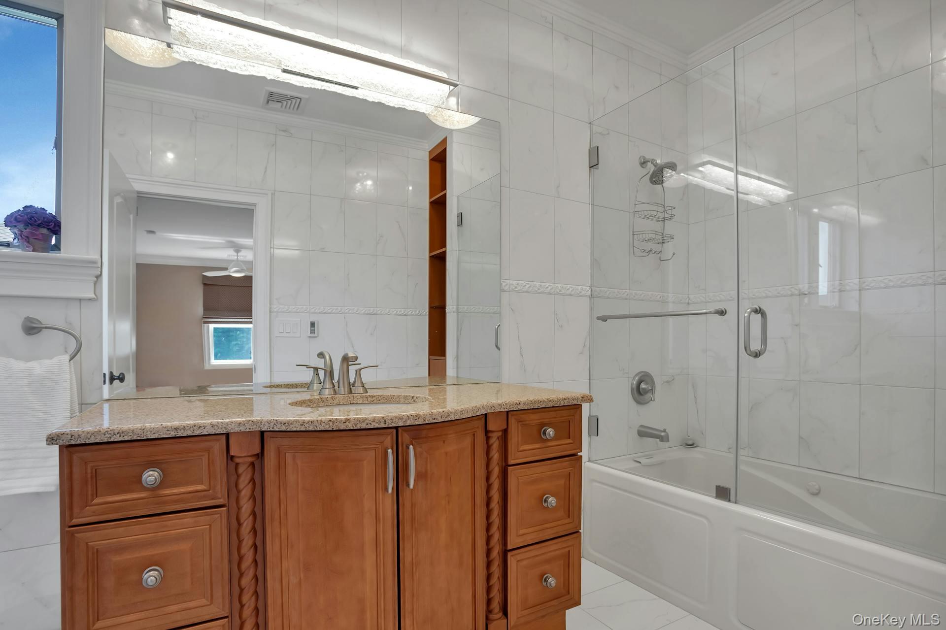 5 Boulevard Property Photo 21