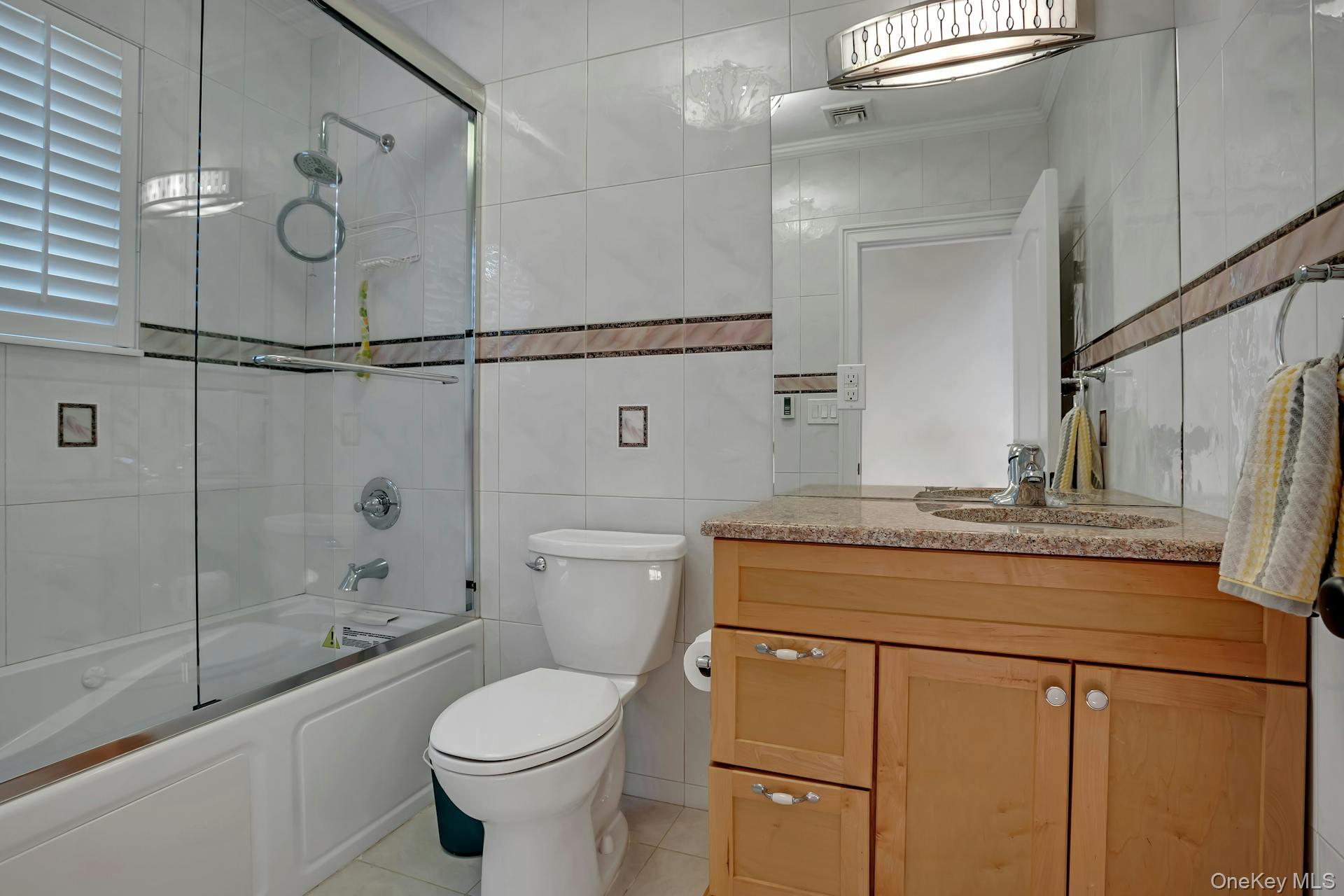 5 Boulevard Property Photo 31