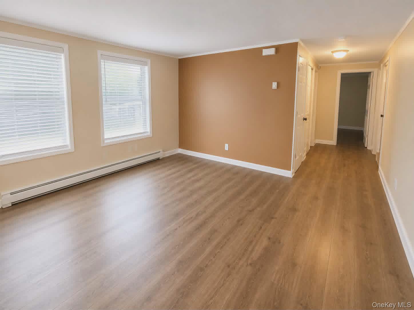 21 Village Circle Property Photo 5
