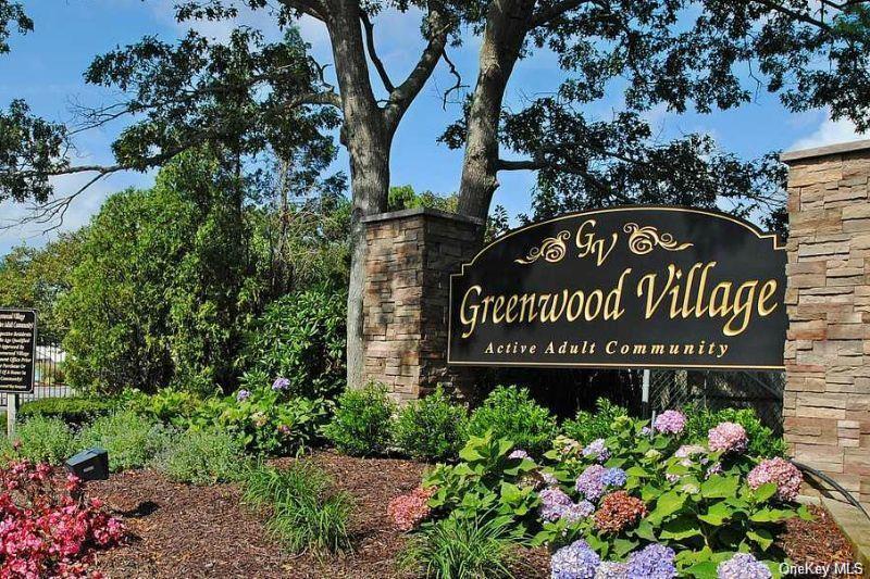 21 Village Circle Property Photo 11