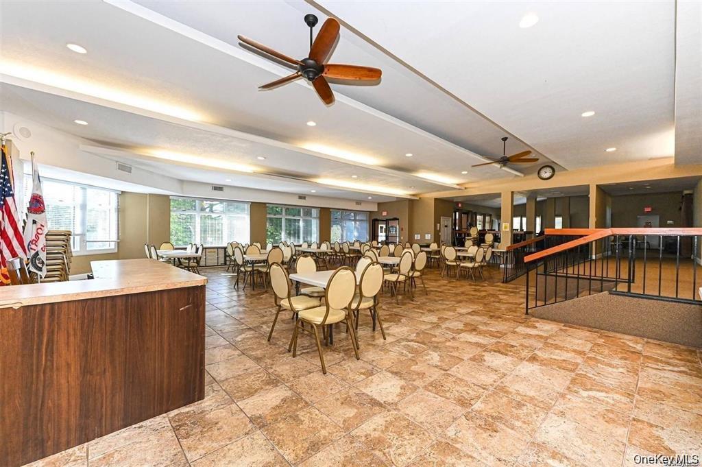 21 Village Circle Property Photo 14