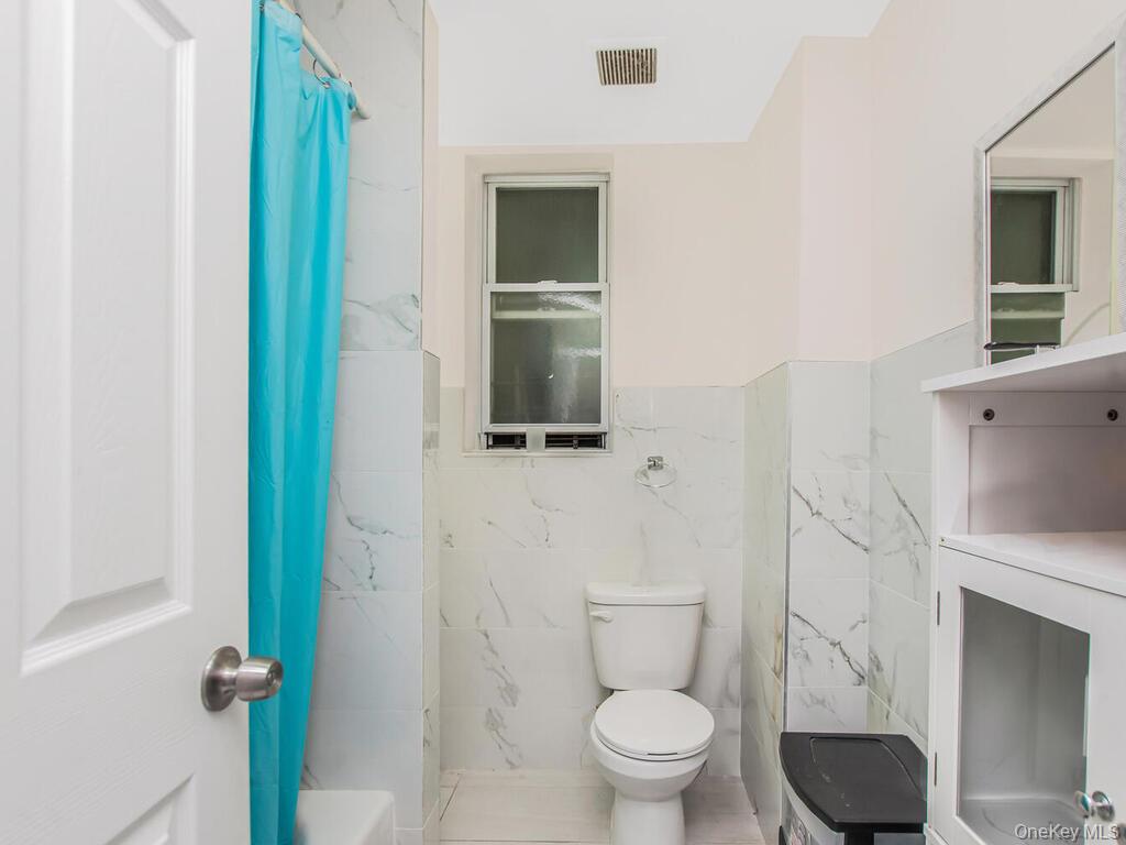 1406 White Plains Road Property Photo 12
