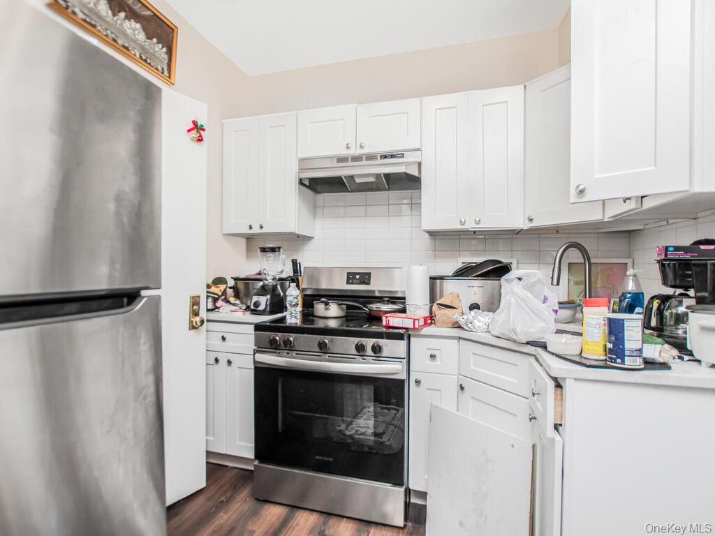 1406 White Plains Road Property Photo 14