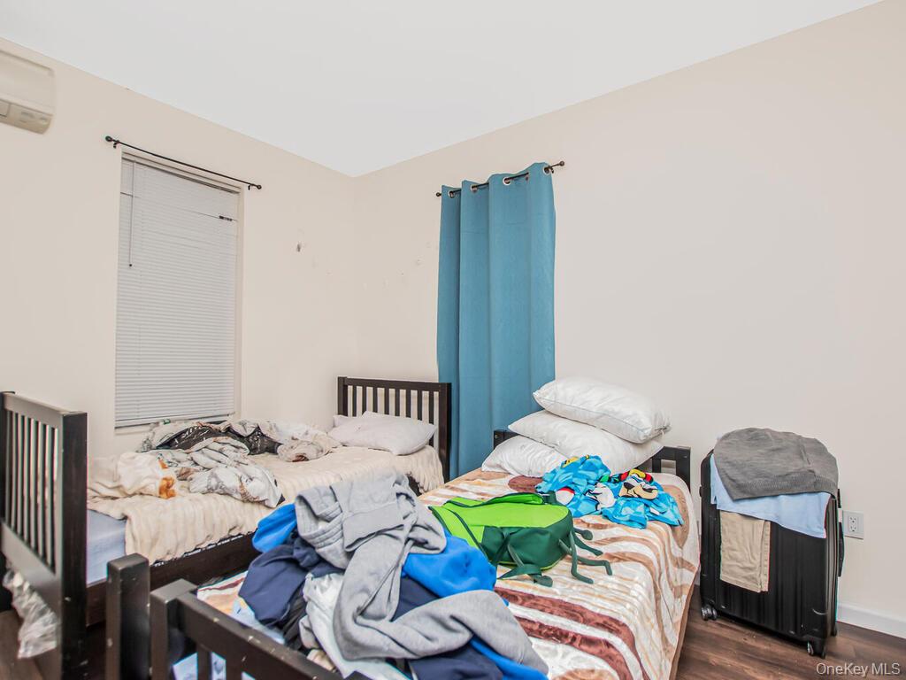 1406 White Plains Road Property Photo 16