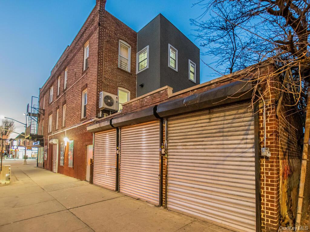 1406 White Plains Road Property Photo 26