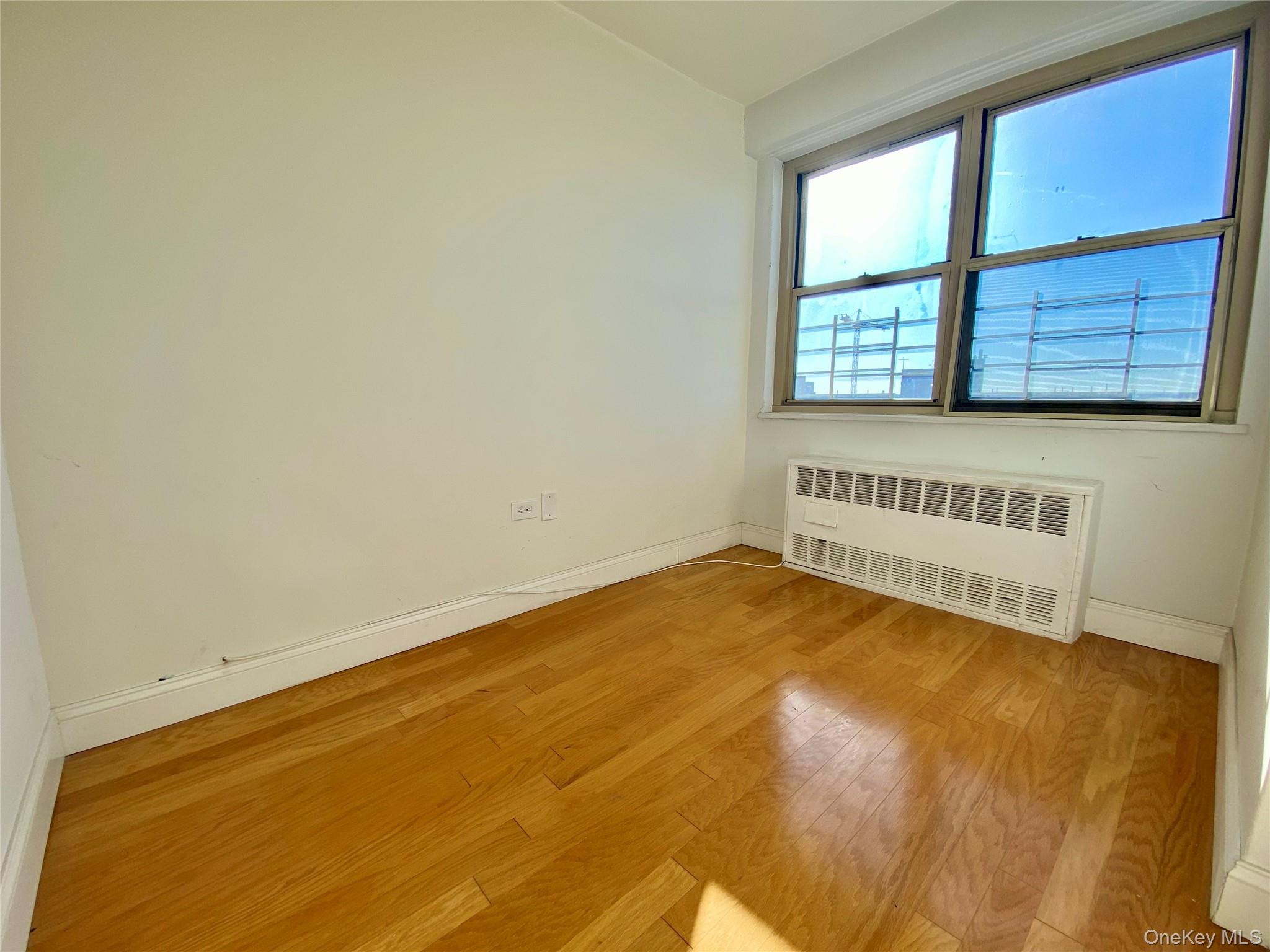 200 Cozine Avenue 9k Property Photo 14