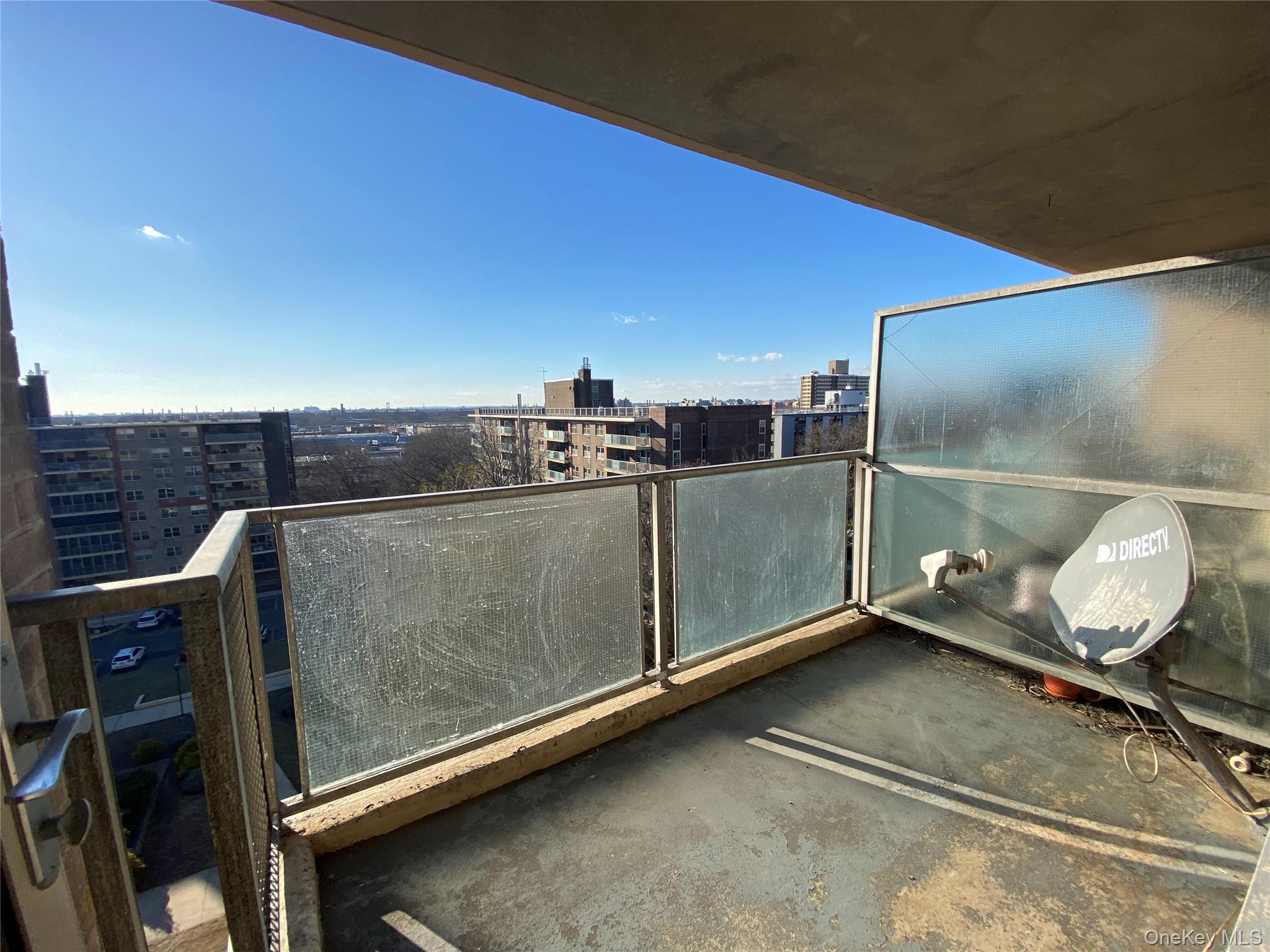 200 Cozine Avenue 9k Property Photo 15