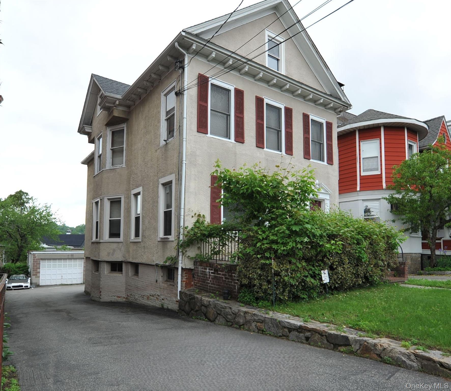 99 Croton Avenue Property Photo 1