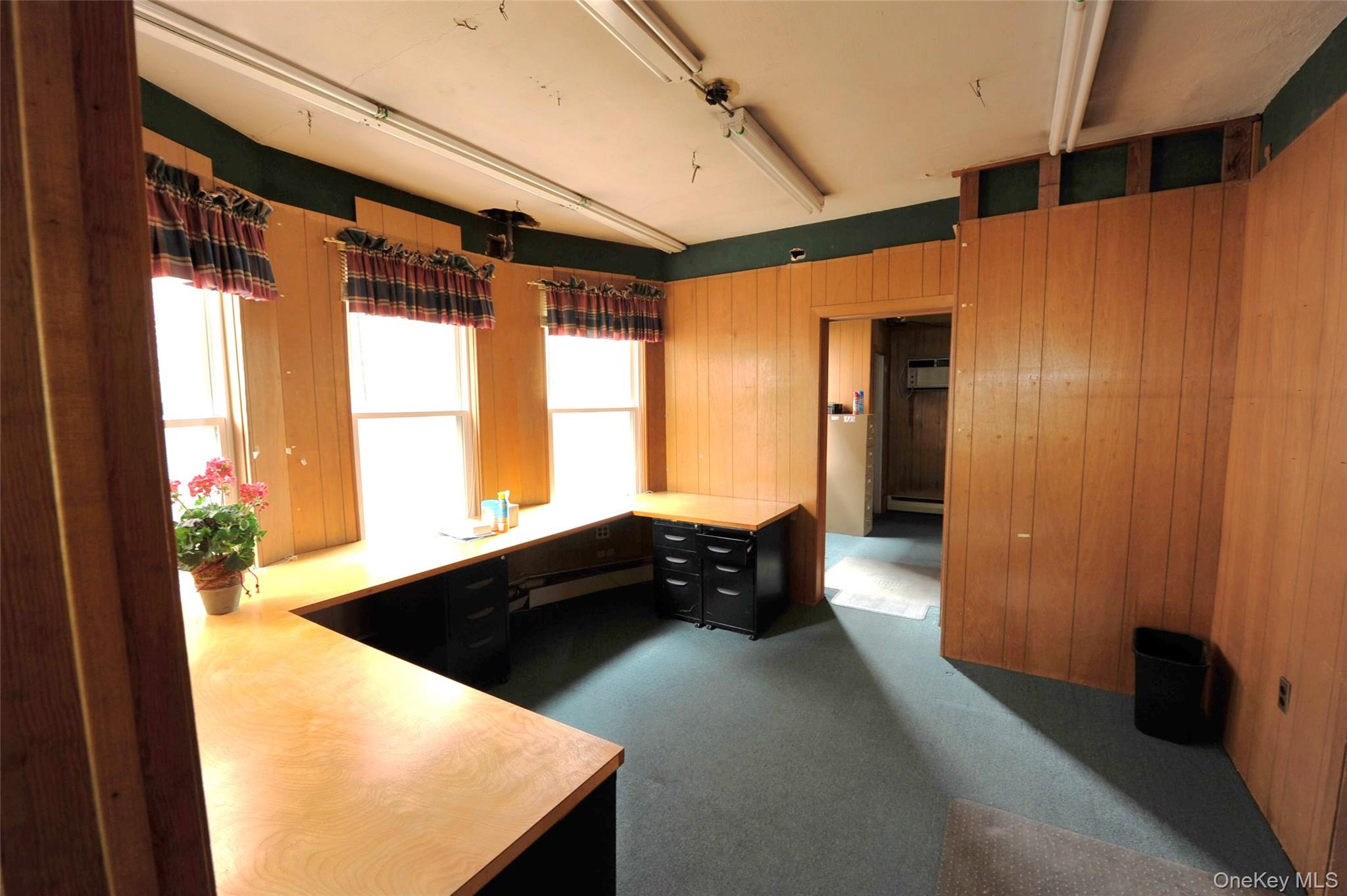 99 Croton Avenue Property Photo 5