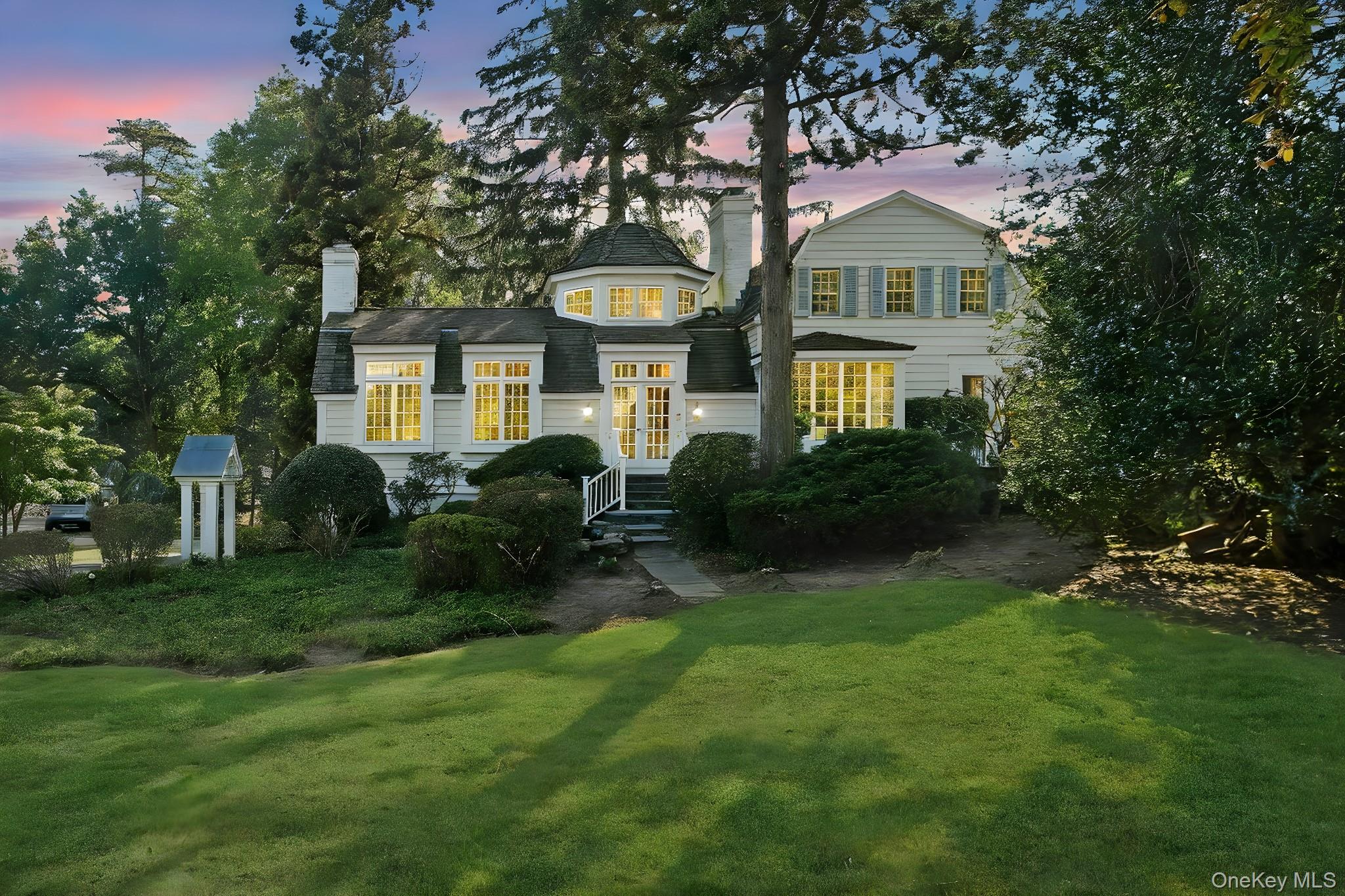 162 Kirby Lane Property Photo 1
