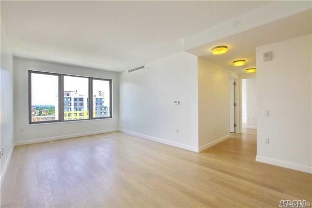 13835 39th Avenue 12l Property Photo 4