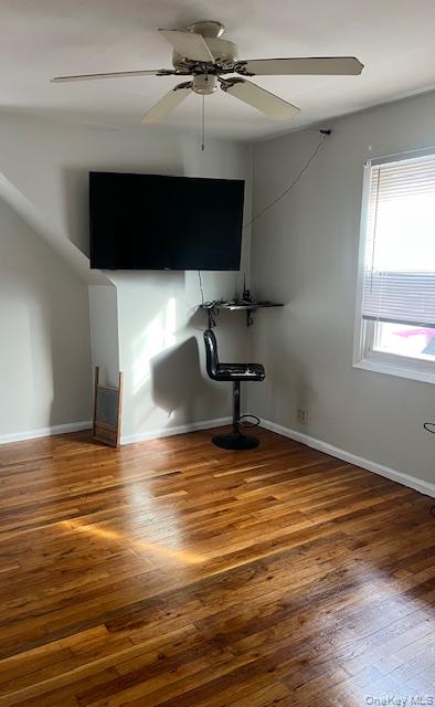 227-50 Murdock Avenue Property Photo 3