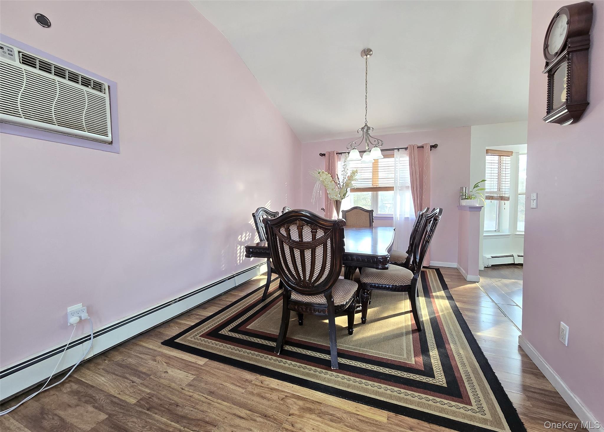 54 Beacon Street Property Photo 5