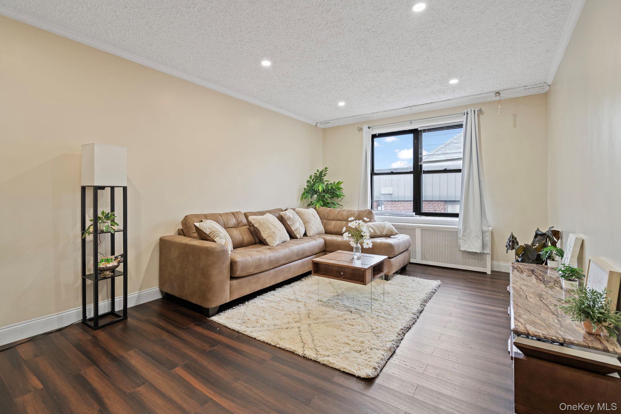 77-15 Ditmars Boulevard B2 Property Photo 3
