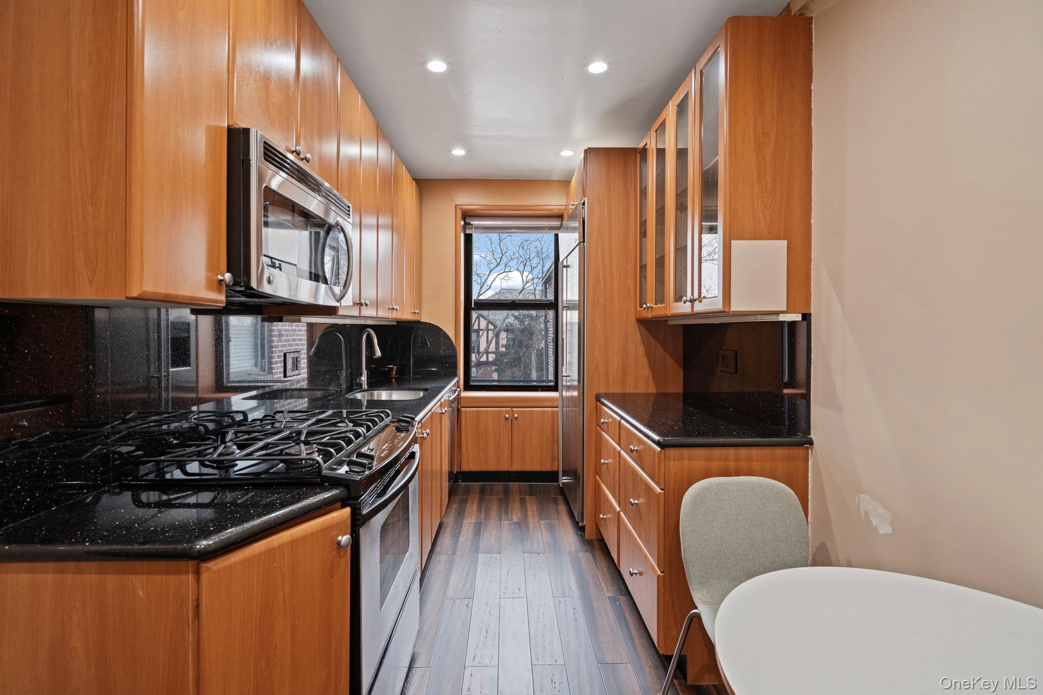 77-15 Ditmars Boulevard B2 Property Photo 13
