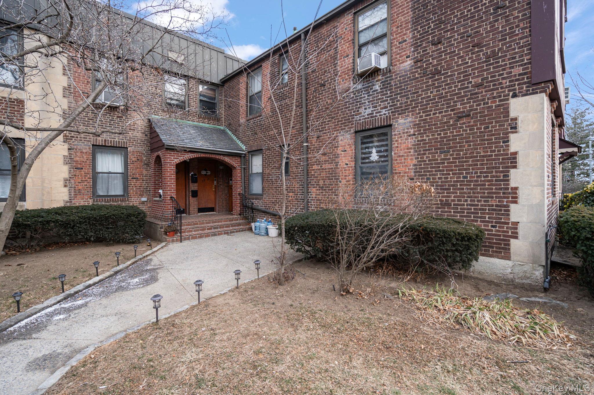 77-15 Ditmars Boulevard B2 Property Photo 19