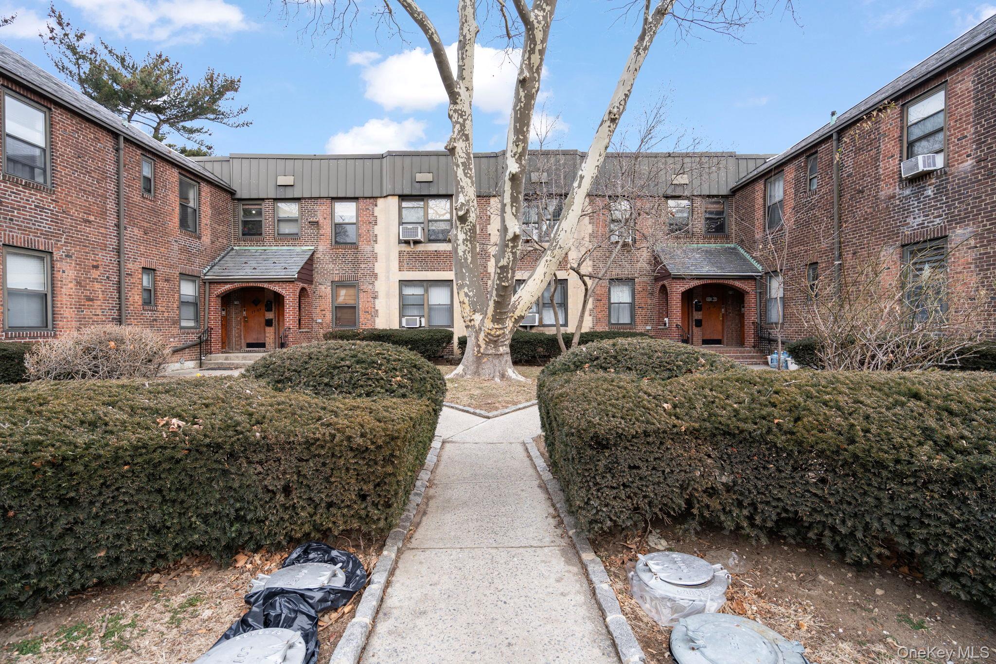77-15 Ditmars Boulevard B2 Property Photo 20