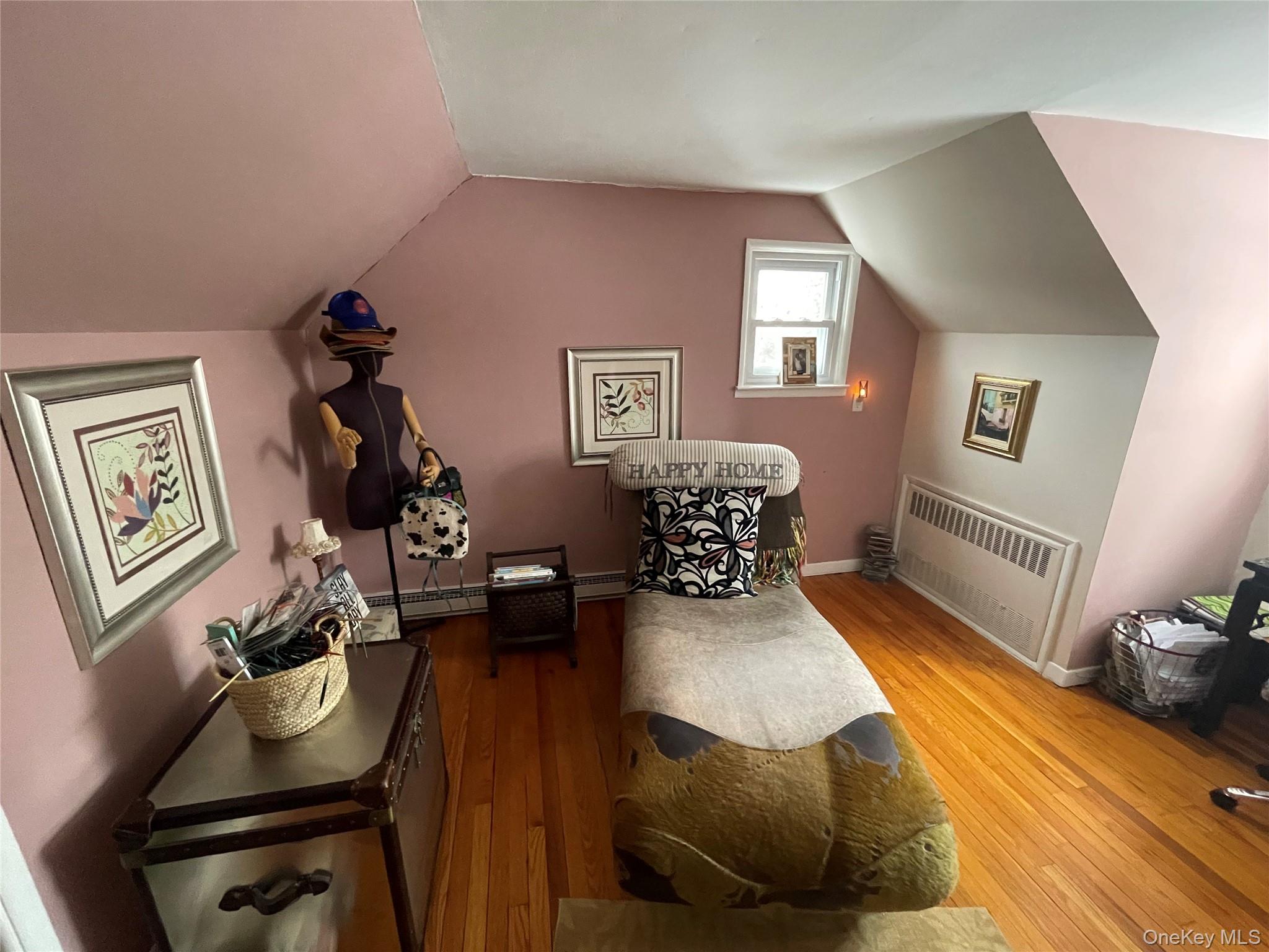 315 Maryland Avenue Property Photo 3