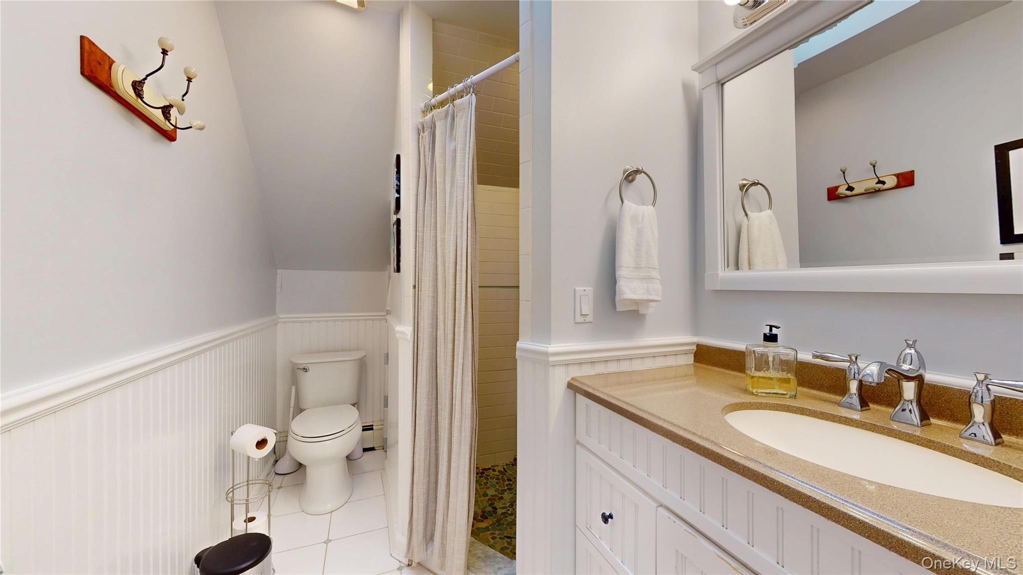 15 Walnut Avenue Property Photo 27