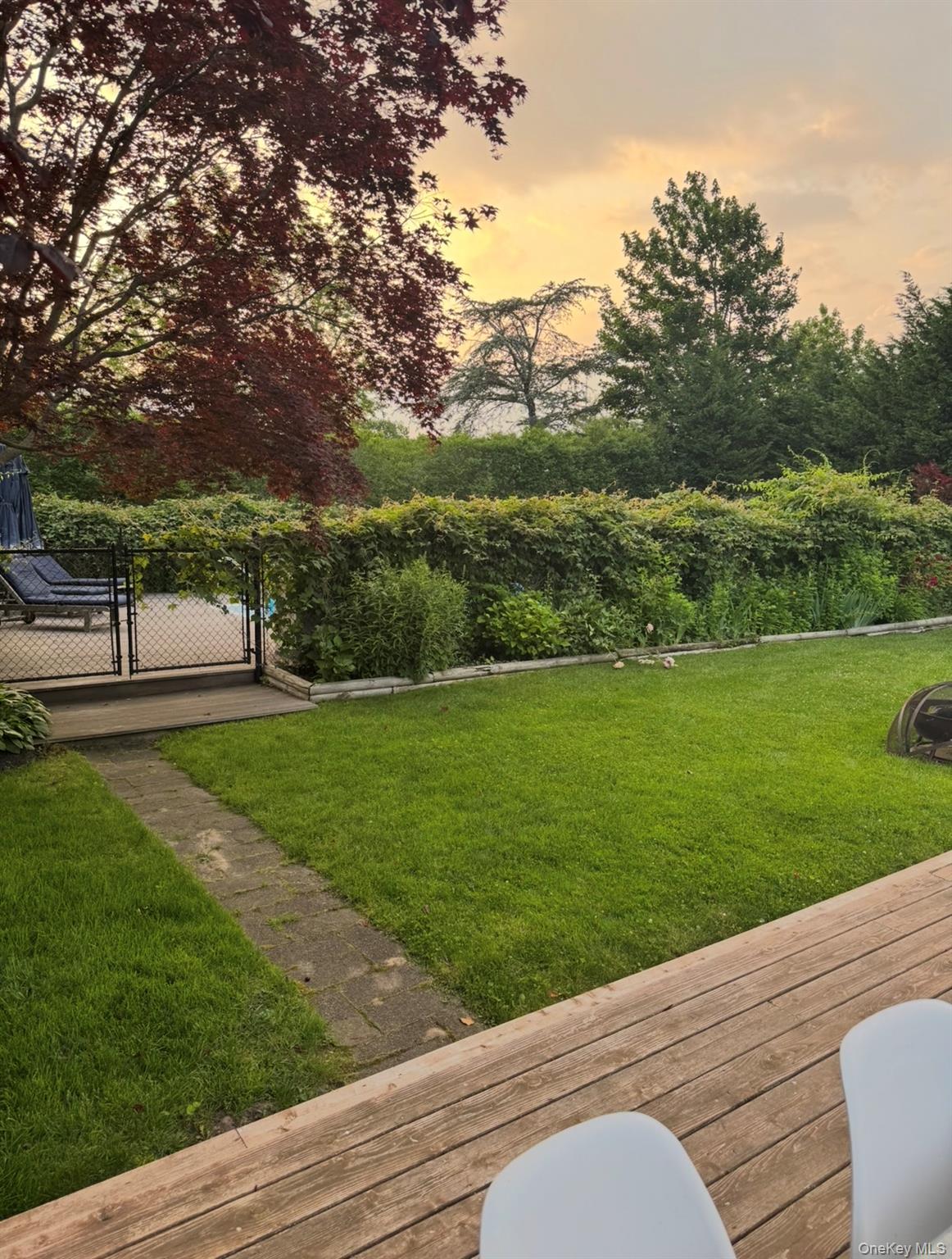 15 Walnut Avenue Property Photo 40
