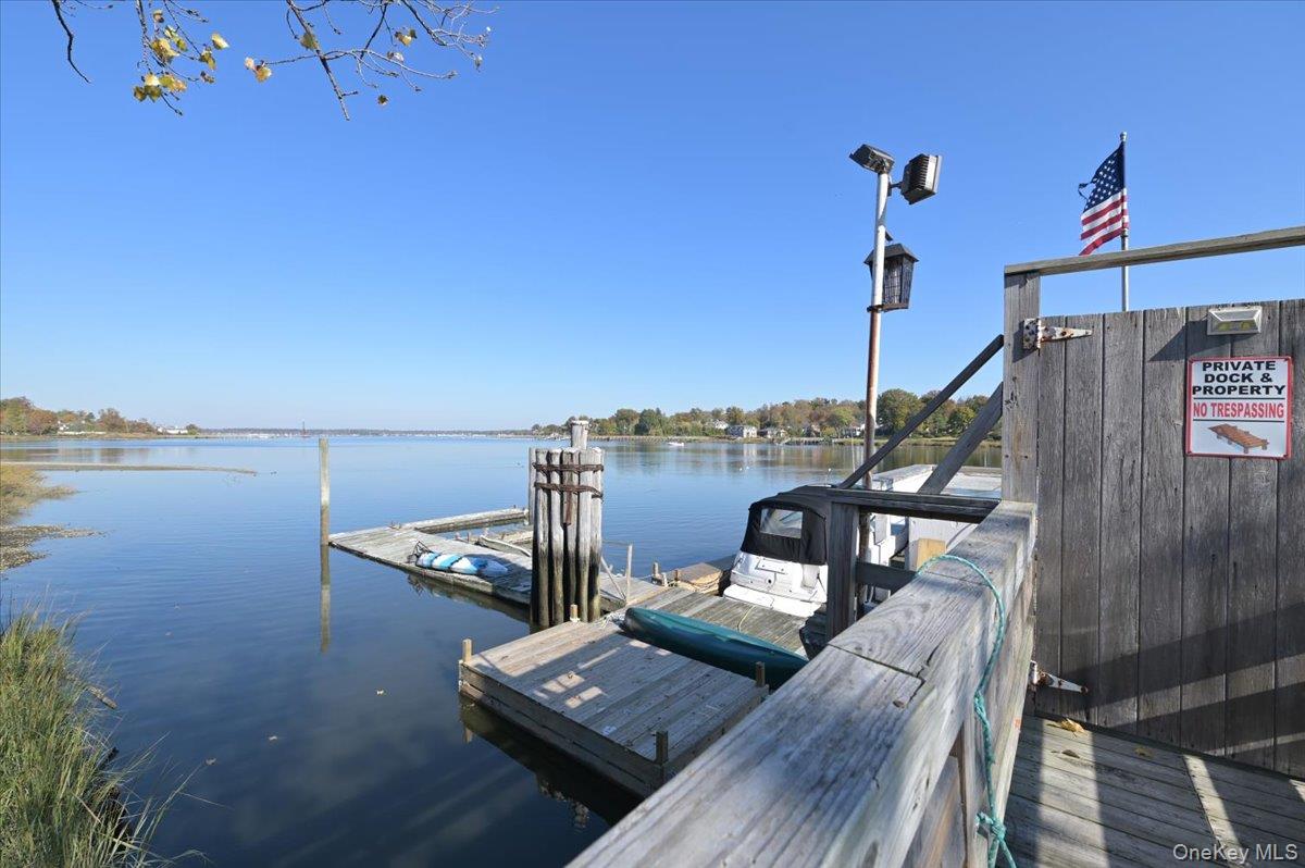 320 E Shore Road 4c Property Photo 29