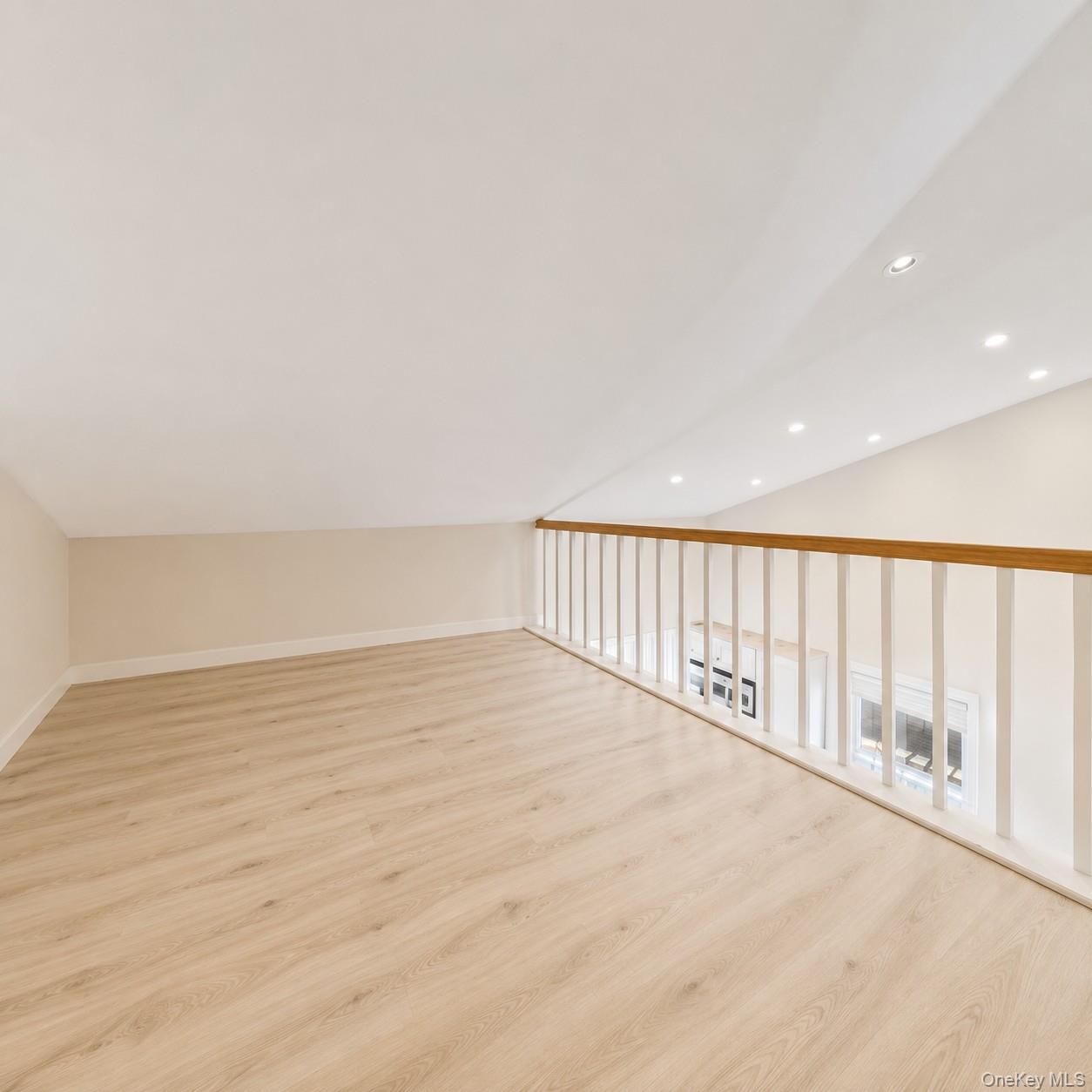 5 James Street Property Photo 18