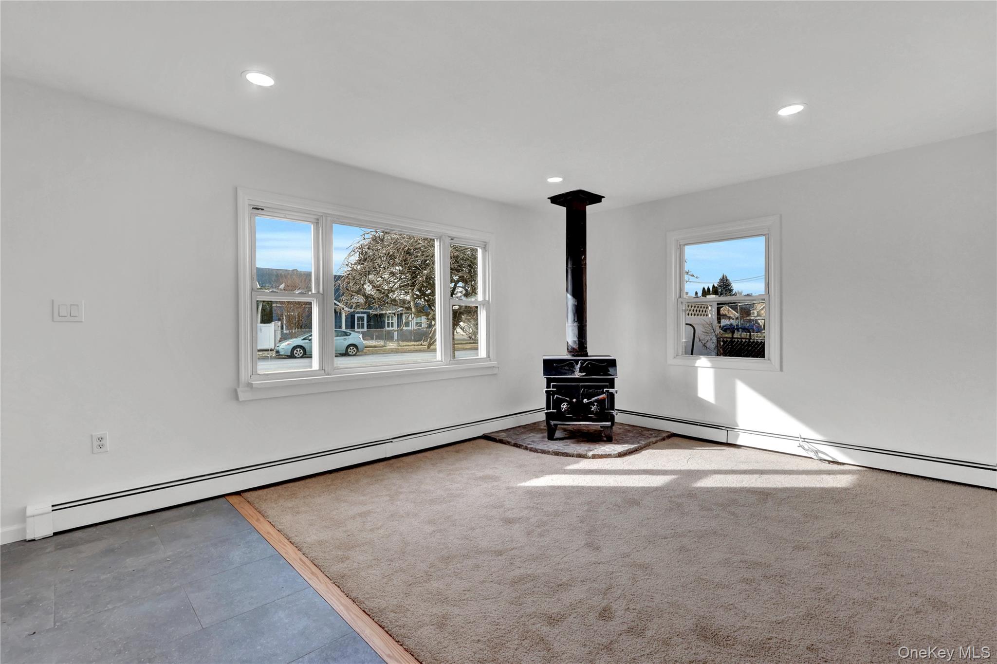 31 Bluespruce Road Property Photo 3
