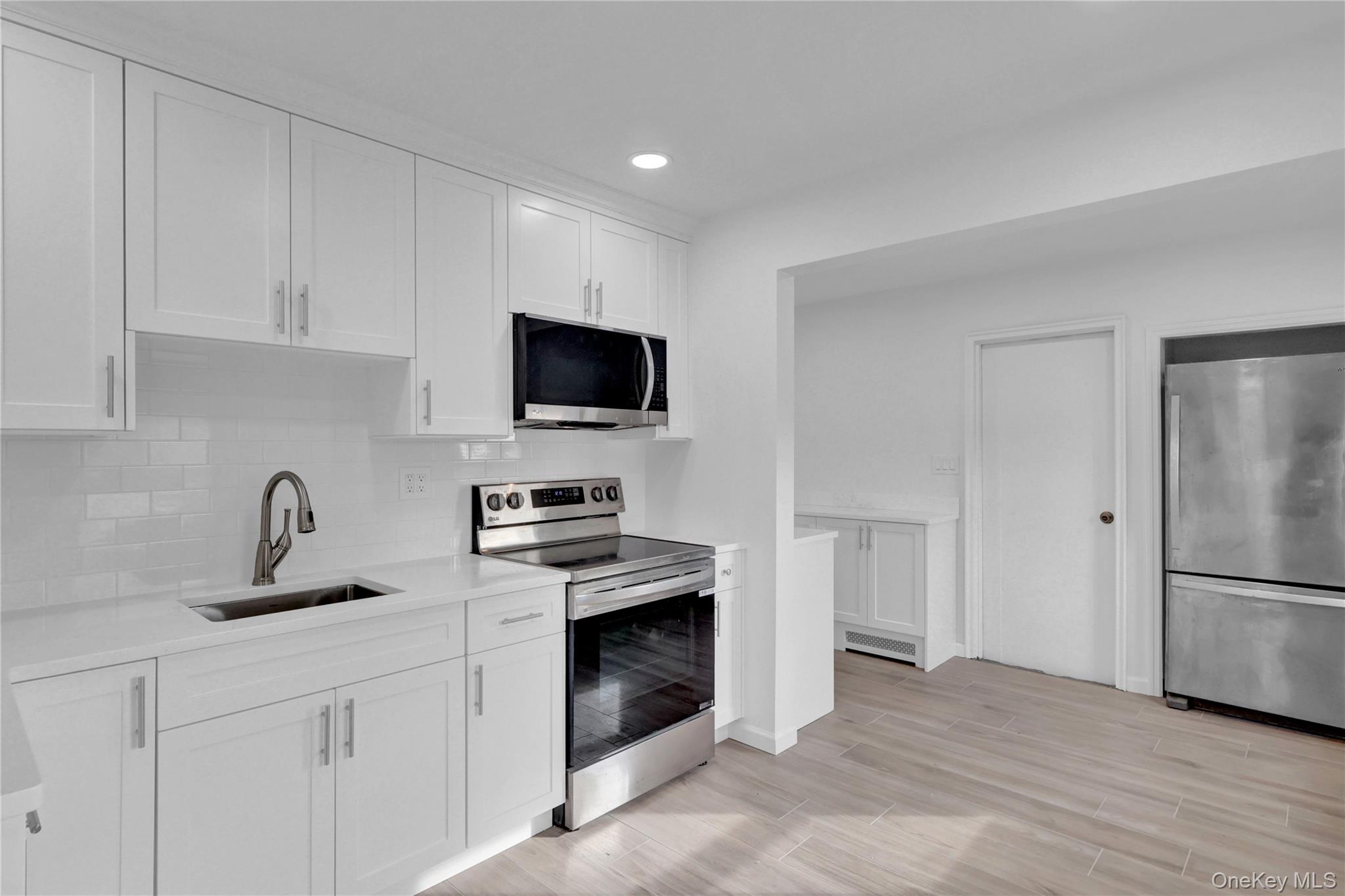 31 Bluespruce Road Property Photo 10