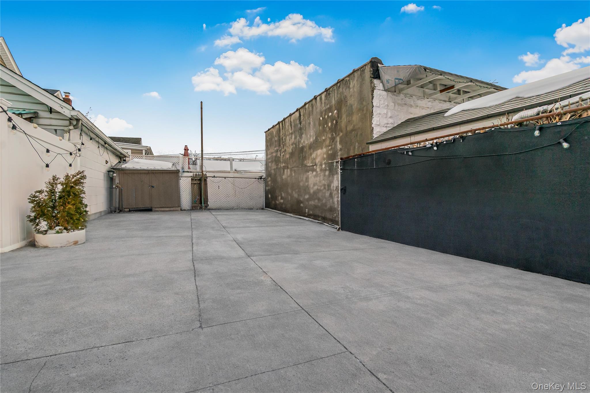8514 Sutter Avenue Property Photo 24