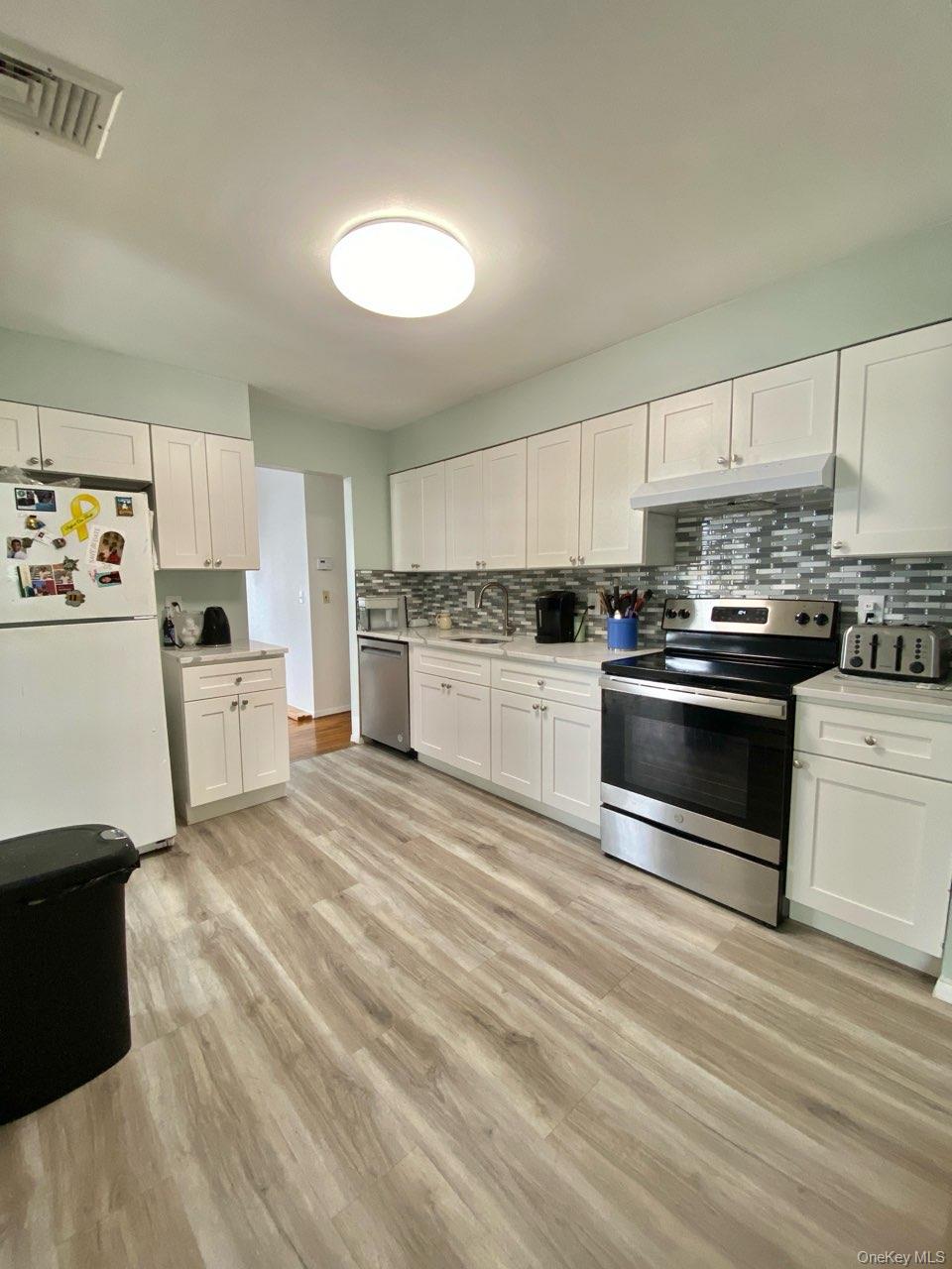 55 Parkway Avenue Property Photo 3