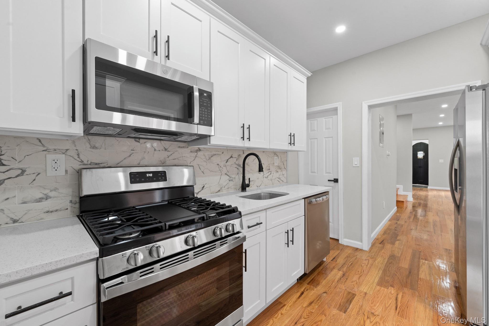 12805 116th Avenue Property Photo 3