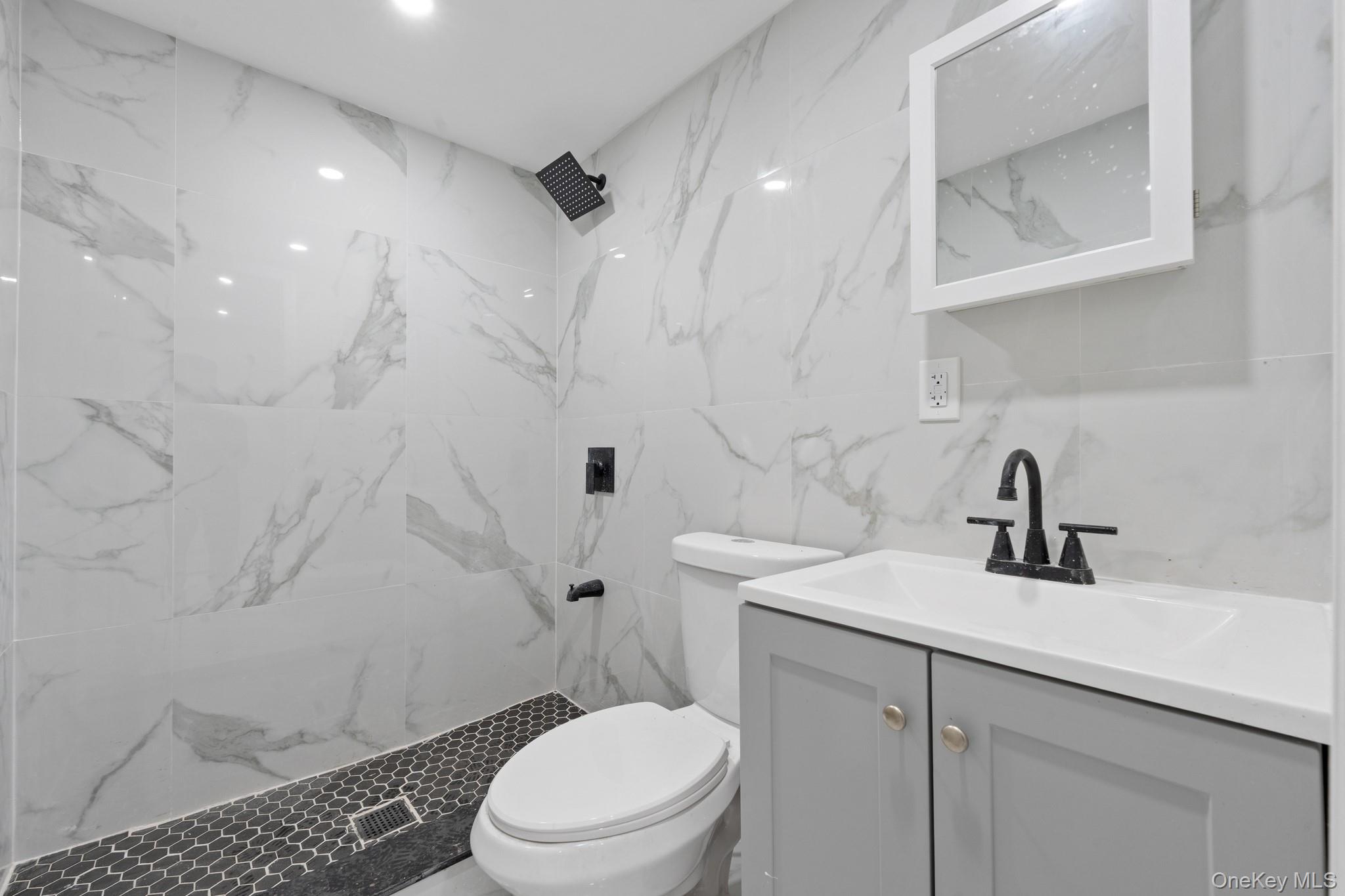 12805 116th Avenue Property Photo 17