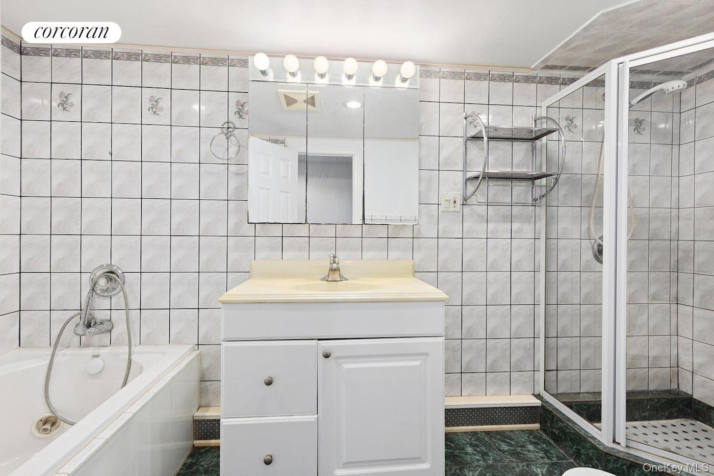 956577 Property Photo 7