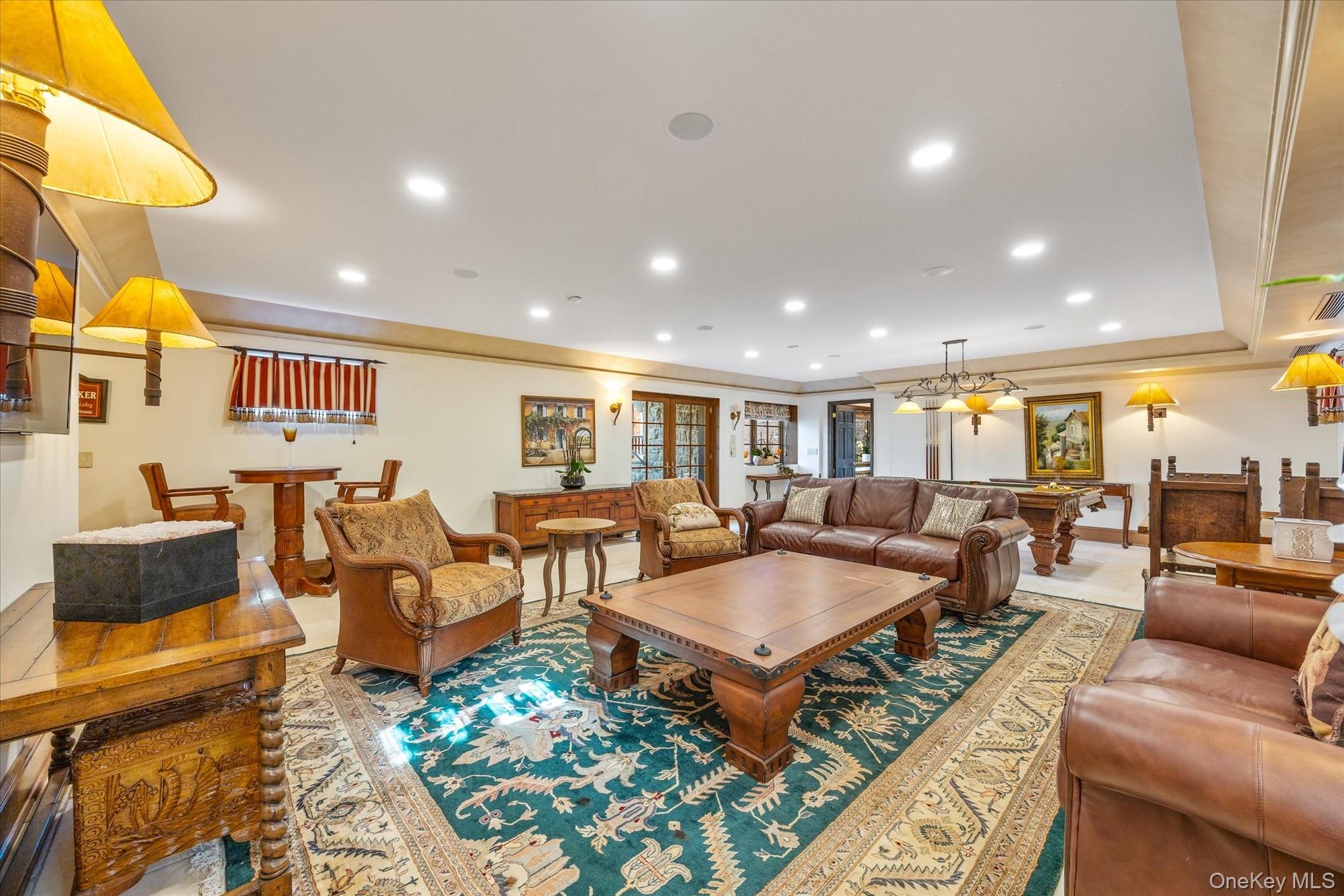 10 Hemlock Drive Property Photo 30
