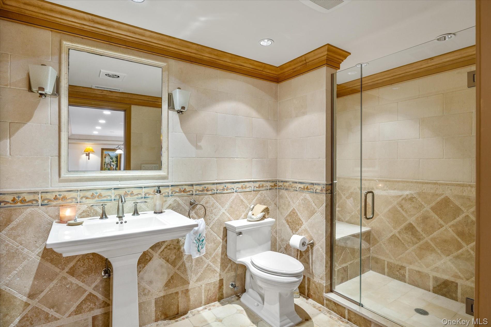 10 Hemlock Drive Property Photo 33