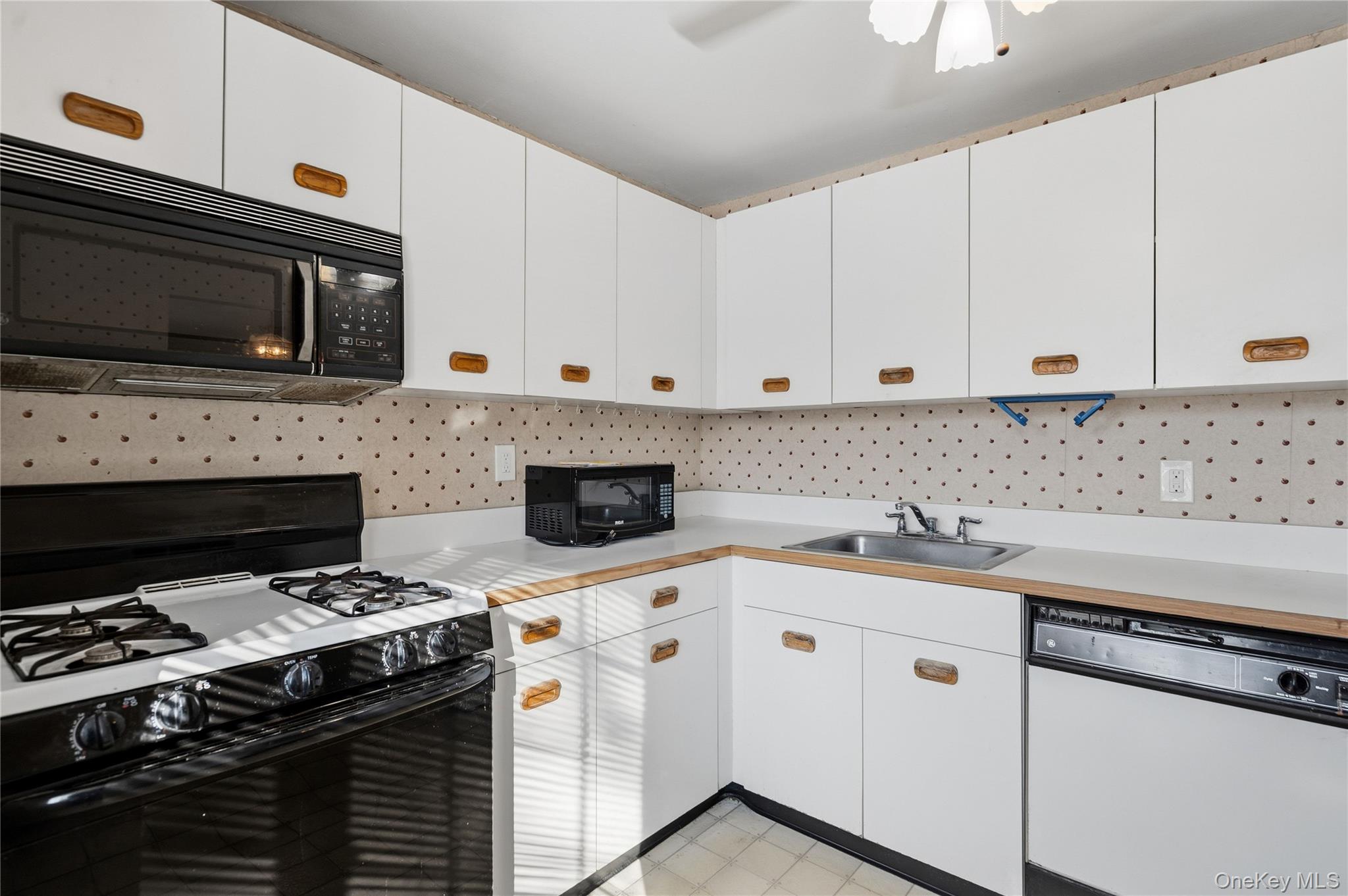 19 Newbrook 19 Property Photo 15