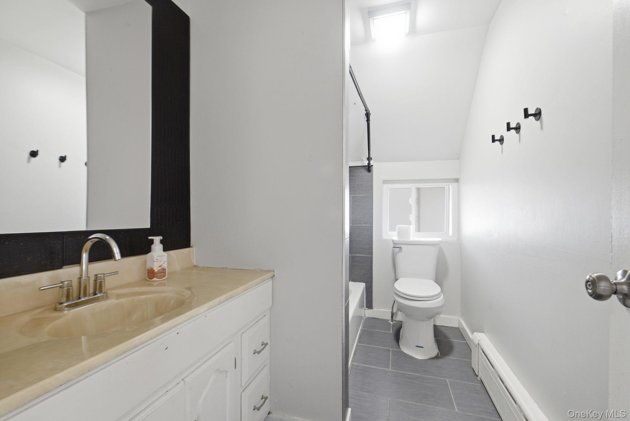 97 Maple Street Property Photo 25