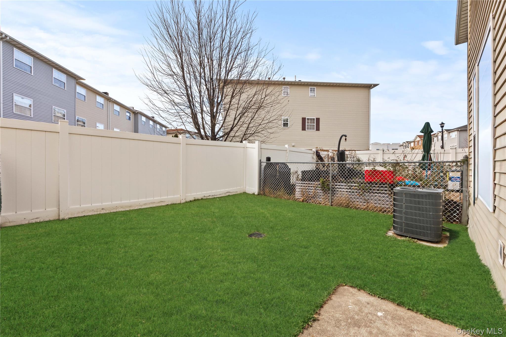 169 Surf Drive 109 Property Photo 33