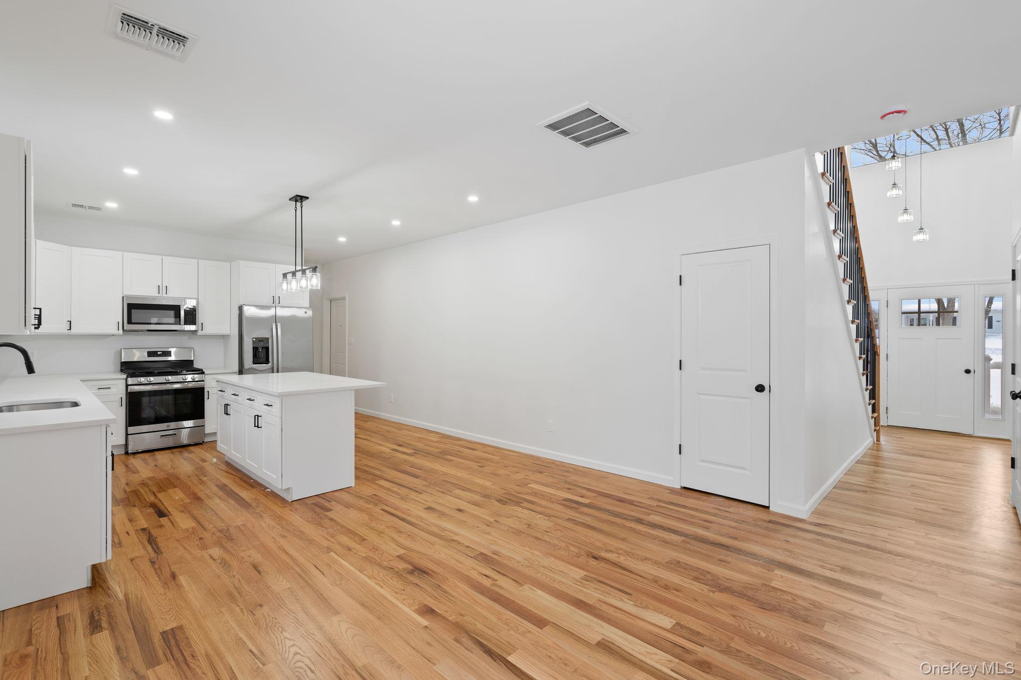 28 Northern Avenue Property Photo 5