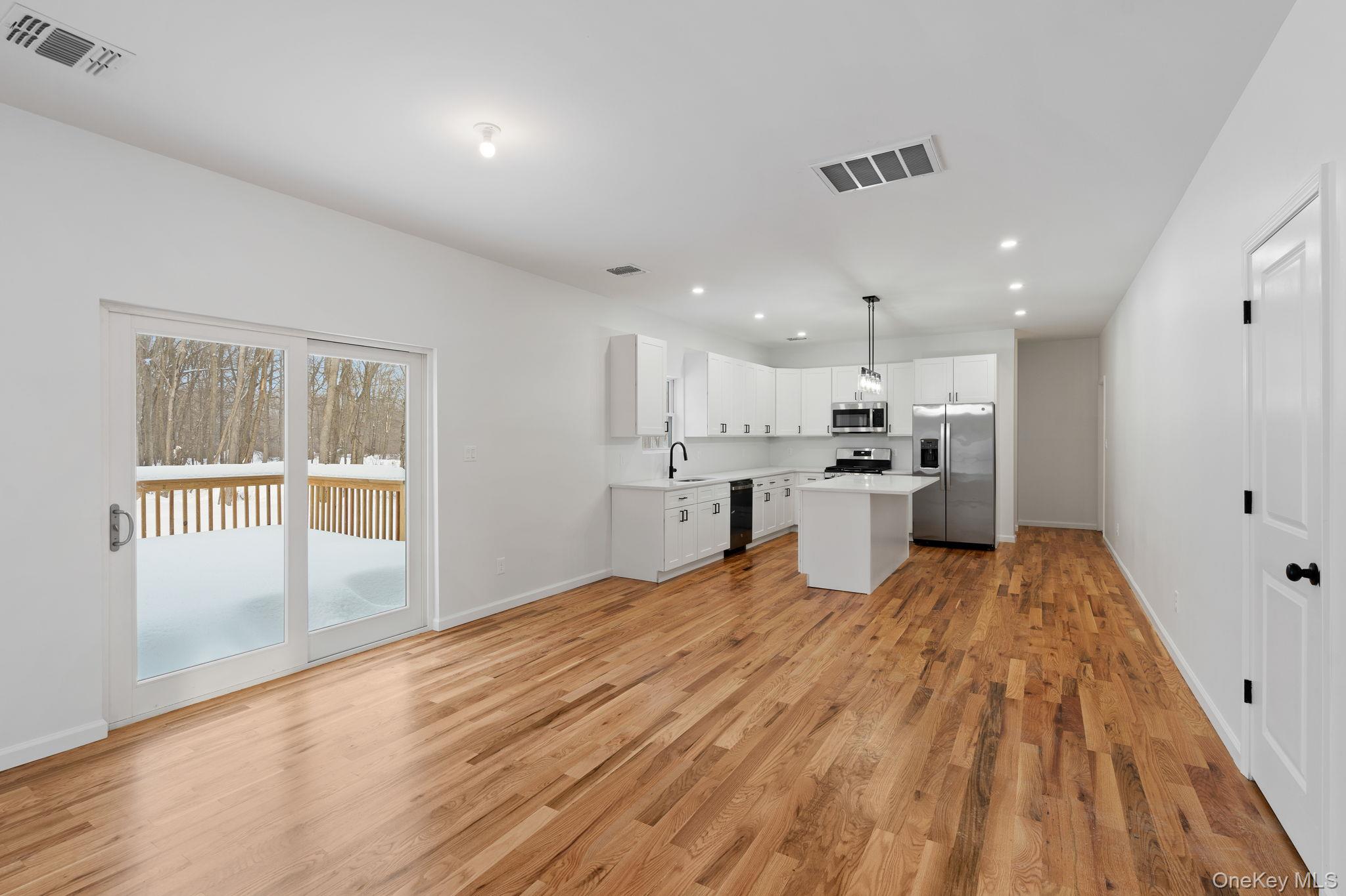 28 Northern Avenue Property Photo 7