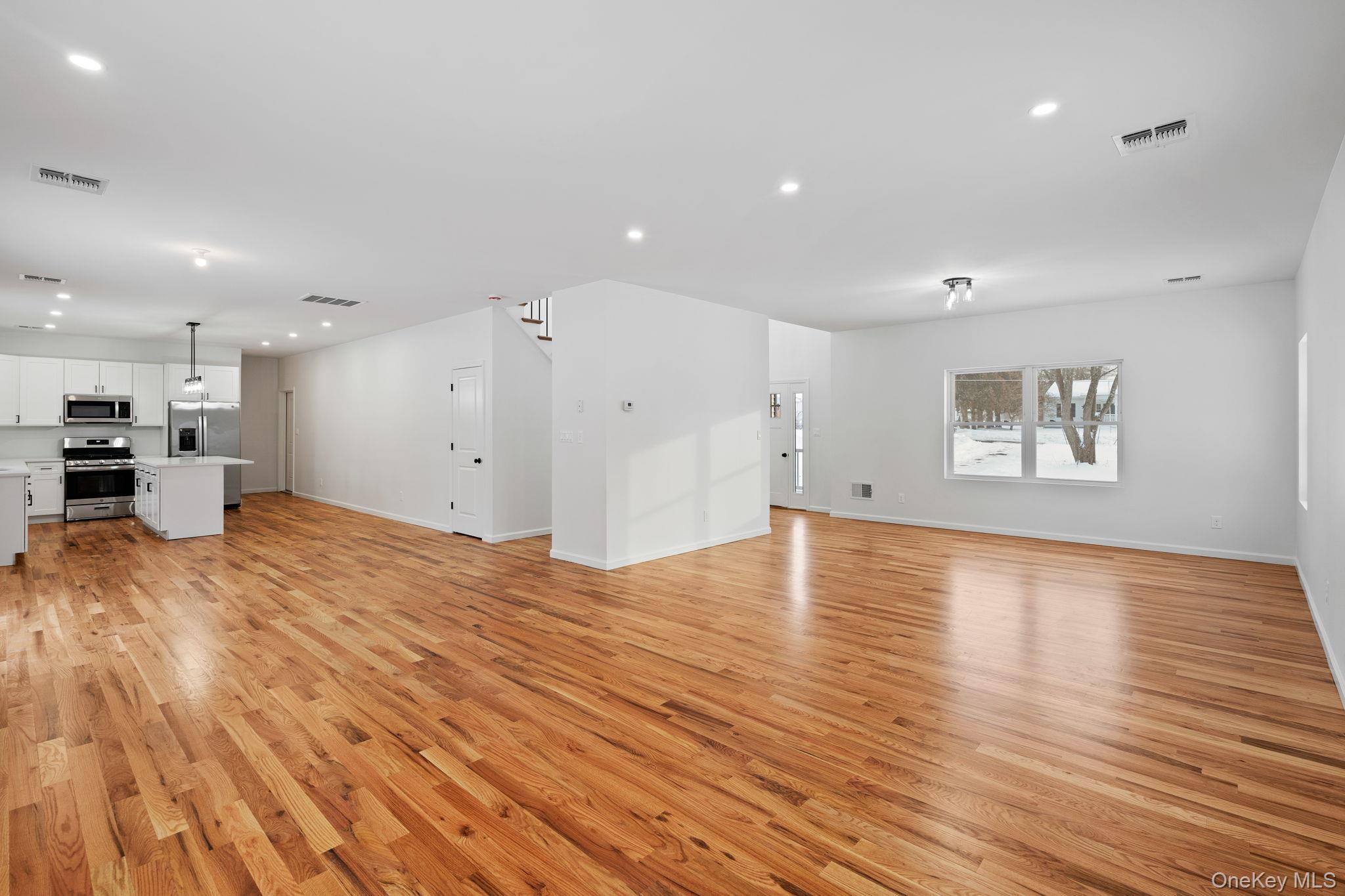 28 Northern Avenue Property Photo 11