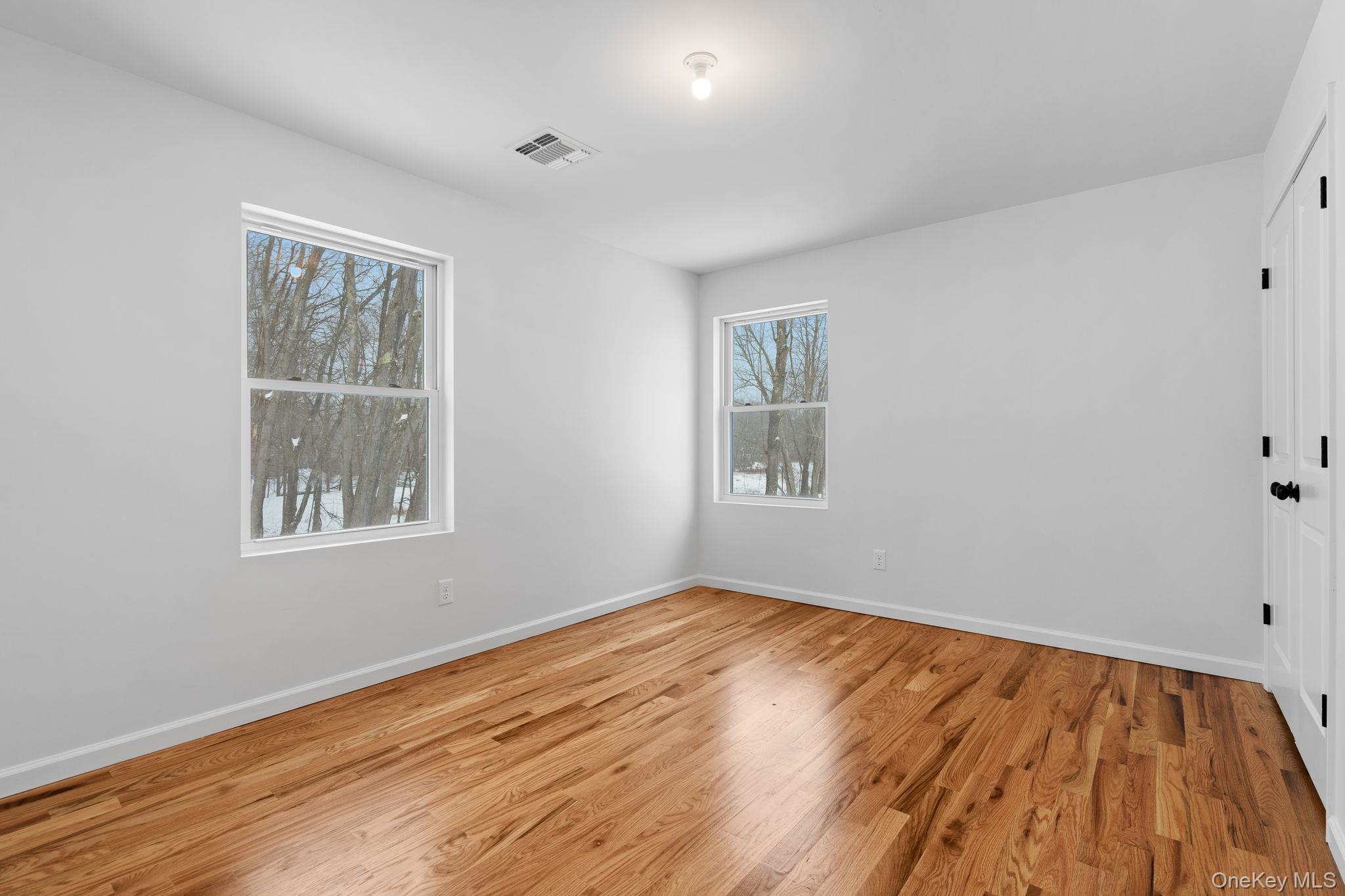 28 Northern Avenue Property Photo 29