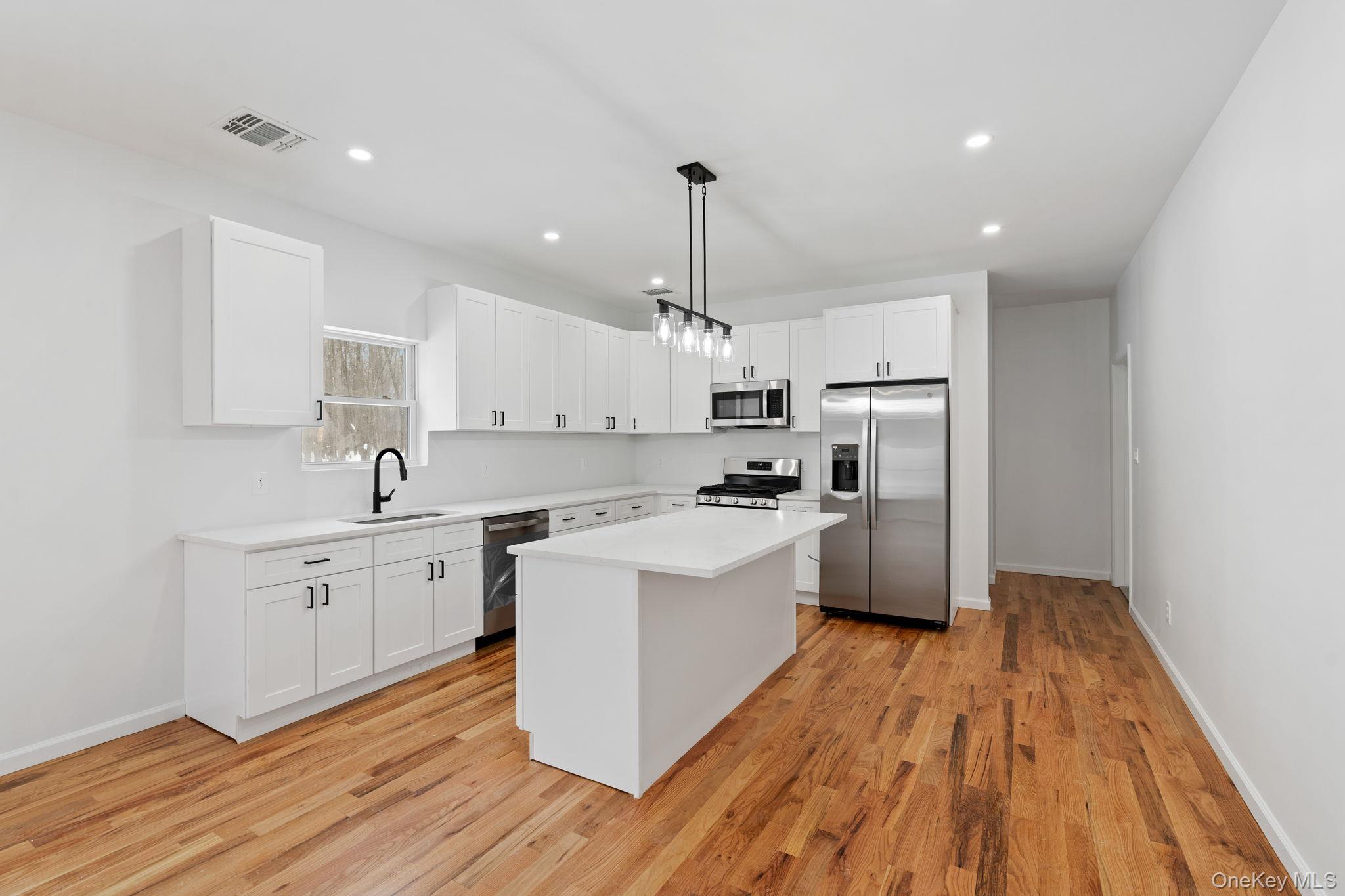 30 Northern Avenue Property Photo 2