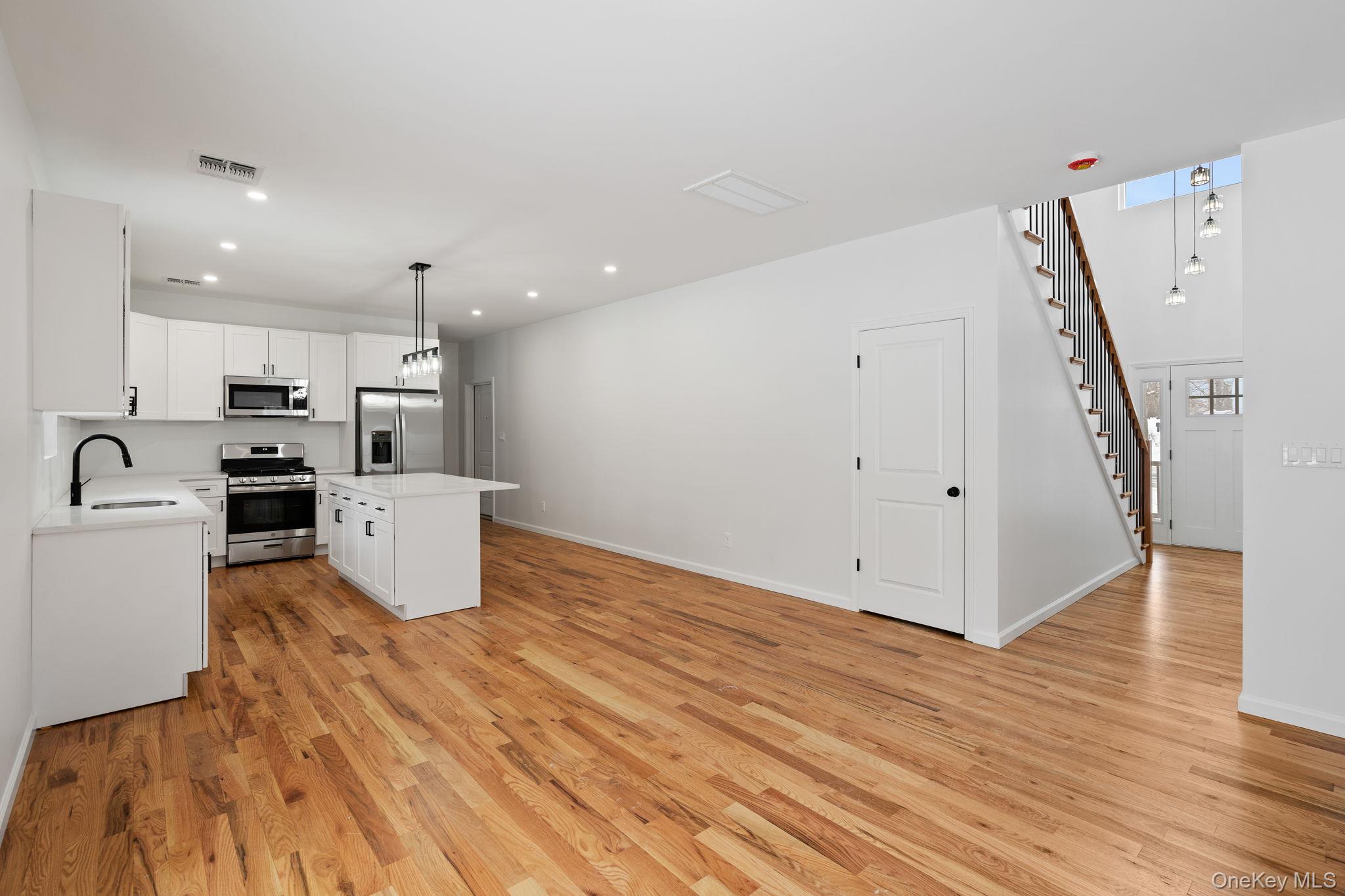 30 Northern Avenue Property Photo 6