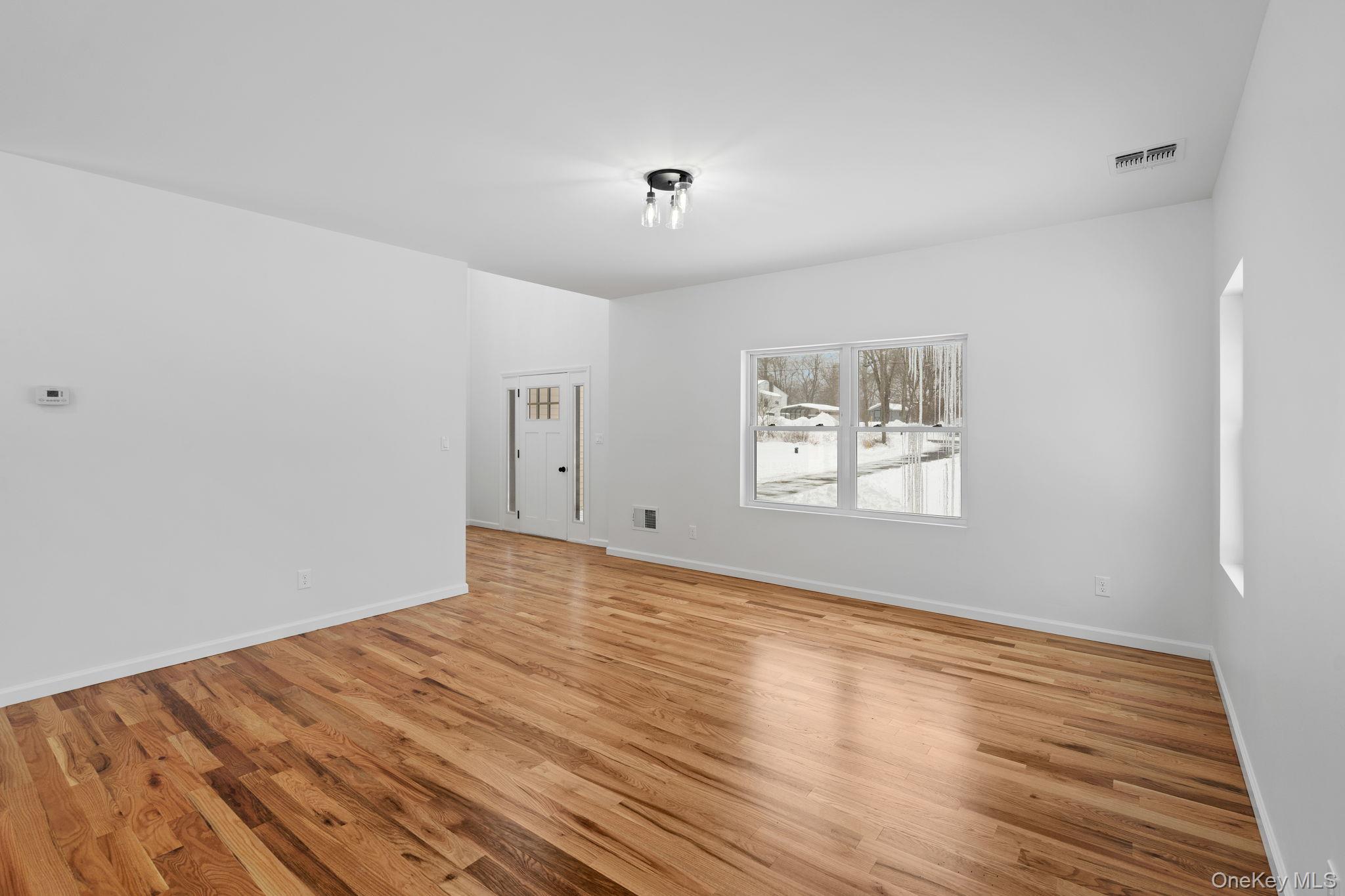 30 Northern Avenue Property Photo 10