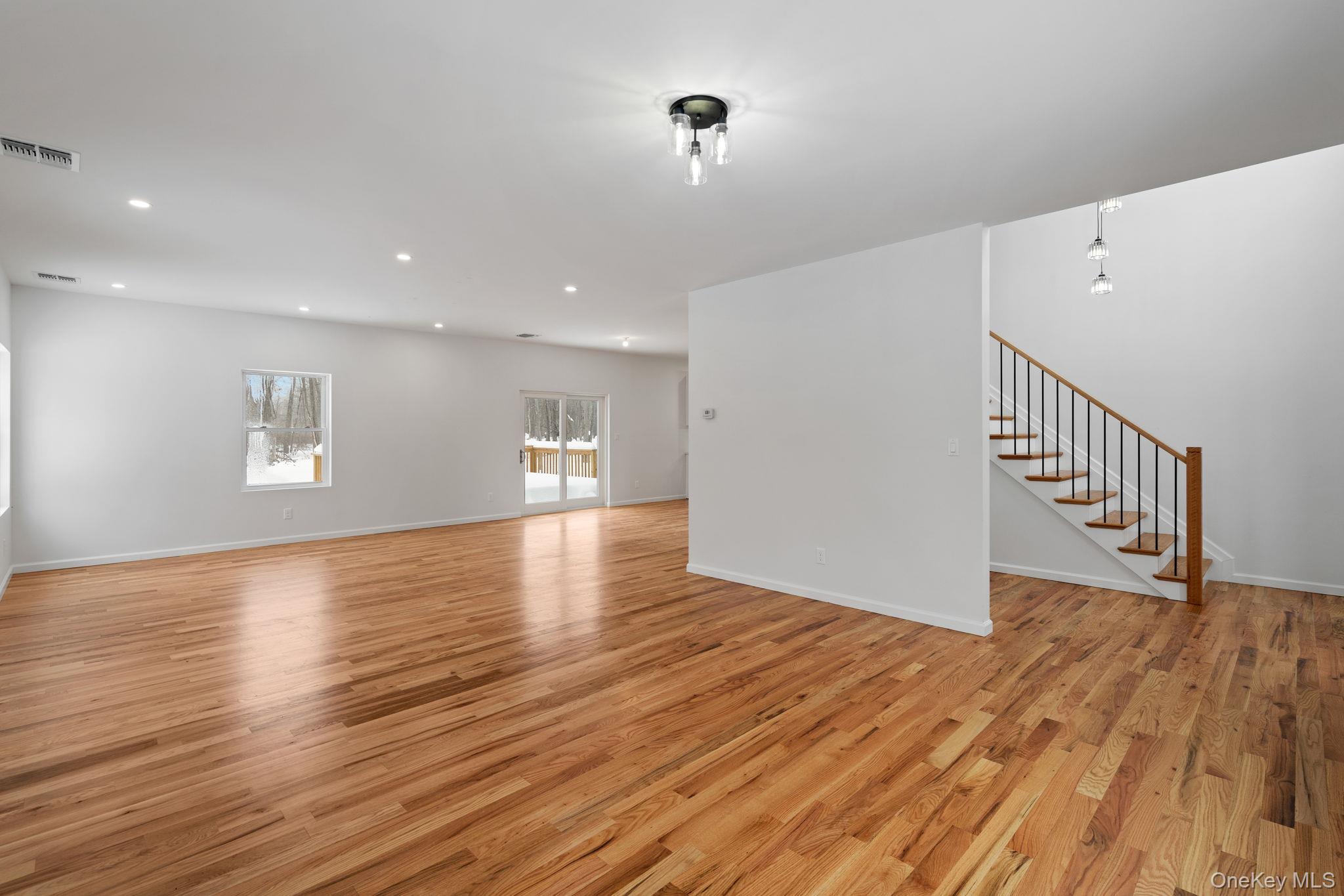 30 Northern Avenue Property Photo 11