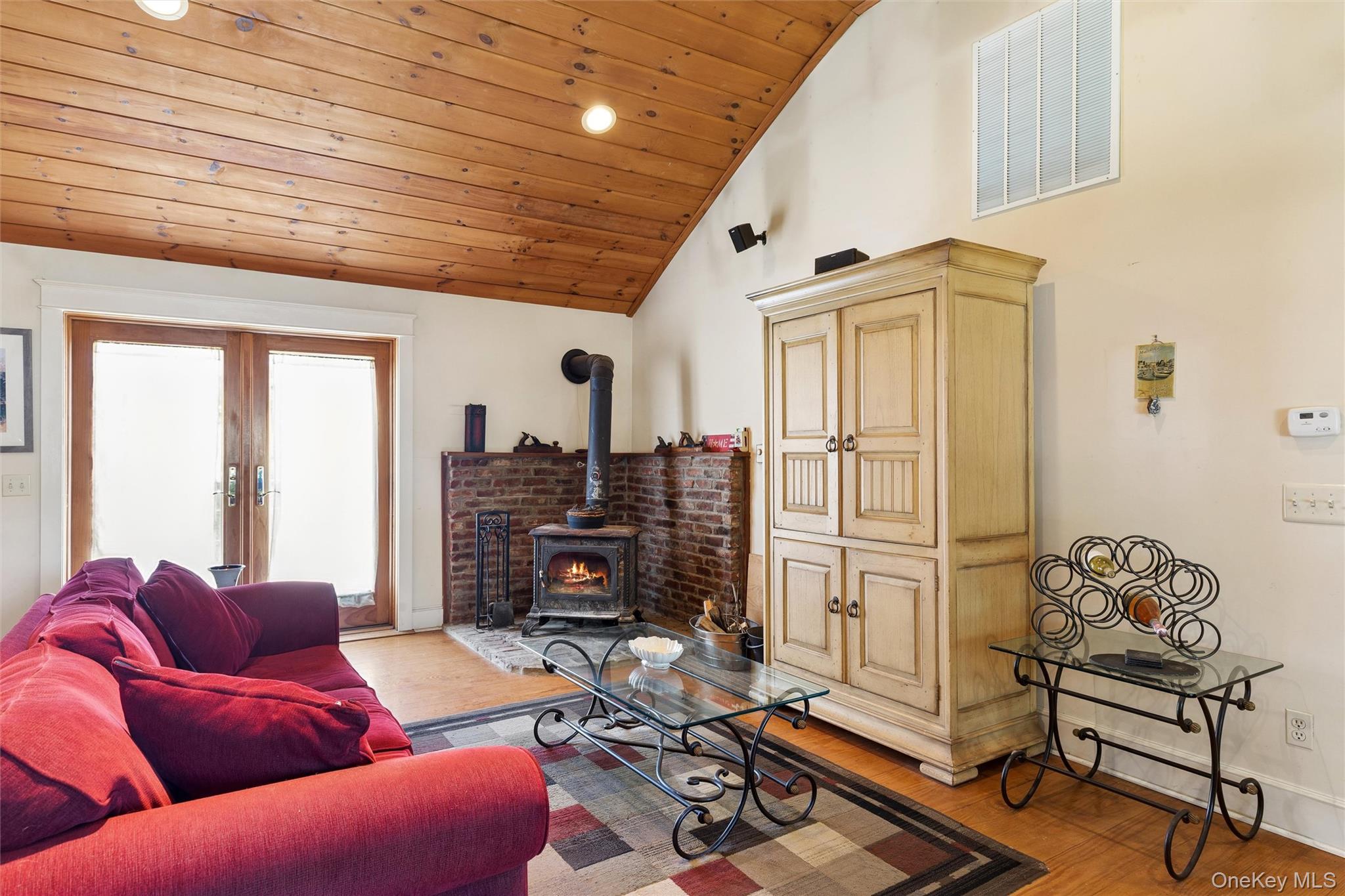 6205 Alvahs Lane Property Photo 7