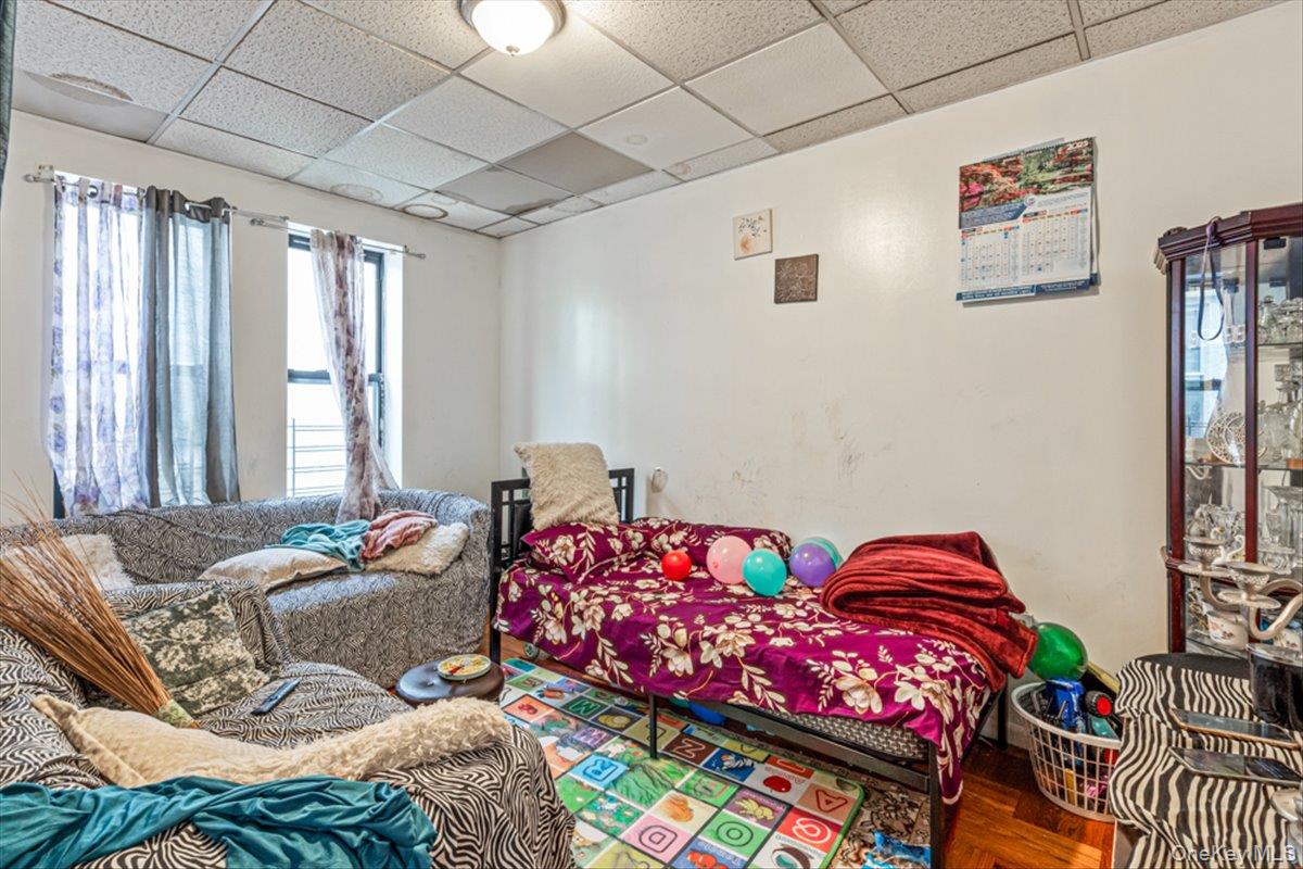 1715 Saint Peters Avenue Property Photo 10