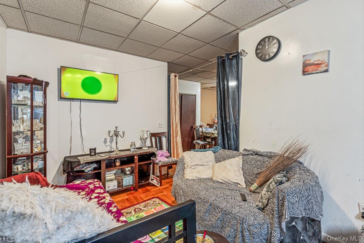 1715 Saint Peters Avenue Property Photo 11