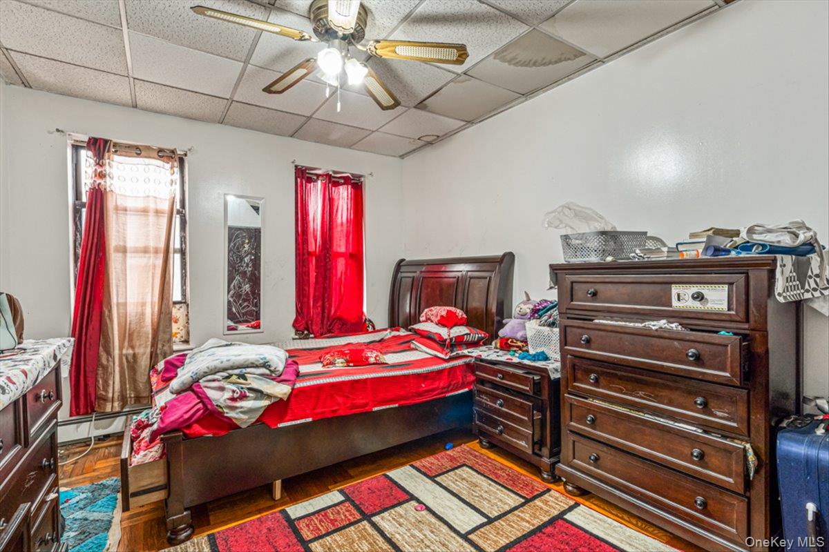 1715 Saint Peters Avenue Property Photo 12